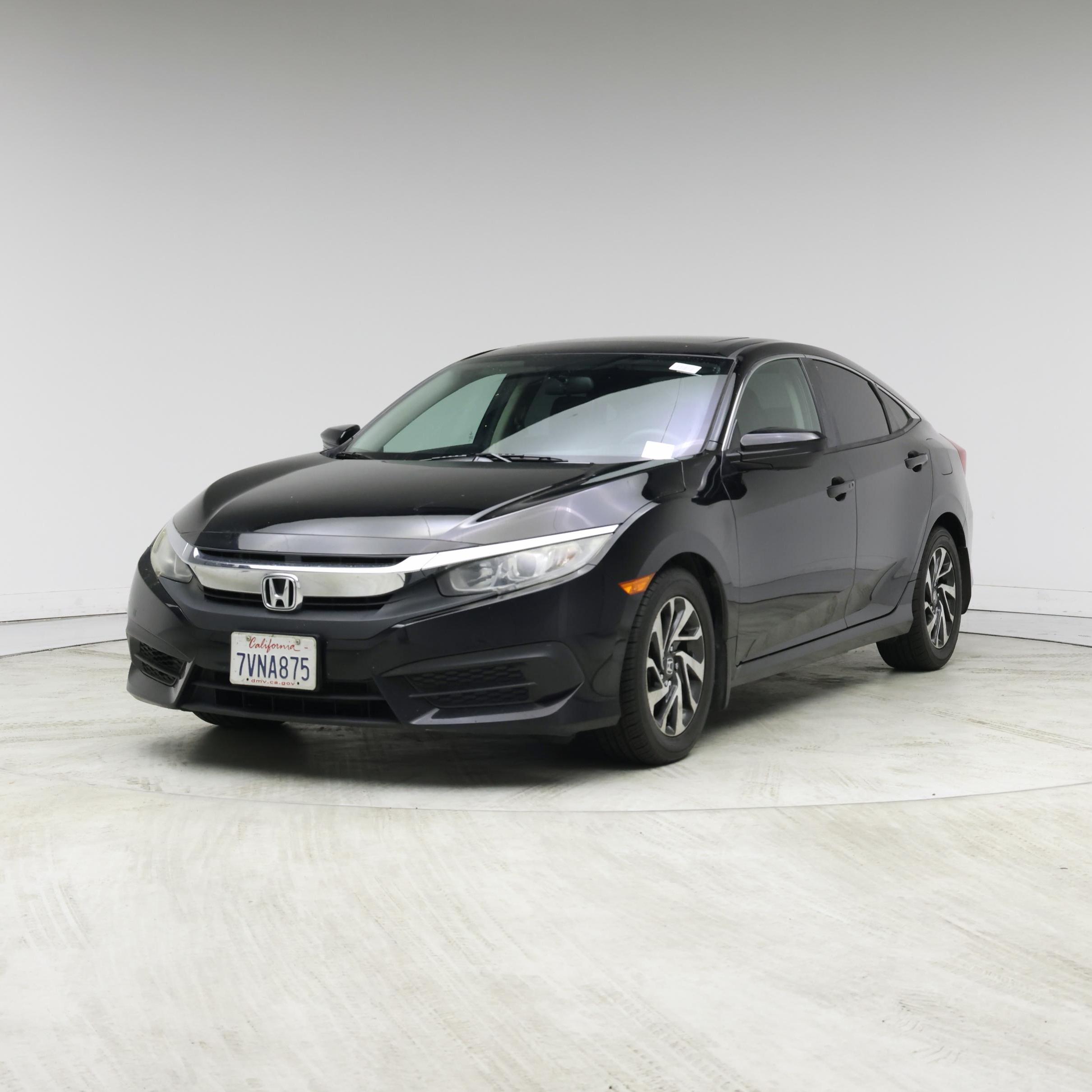 Thumbnail: 2016 Honda Civic - 4