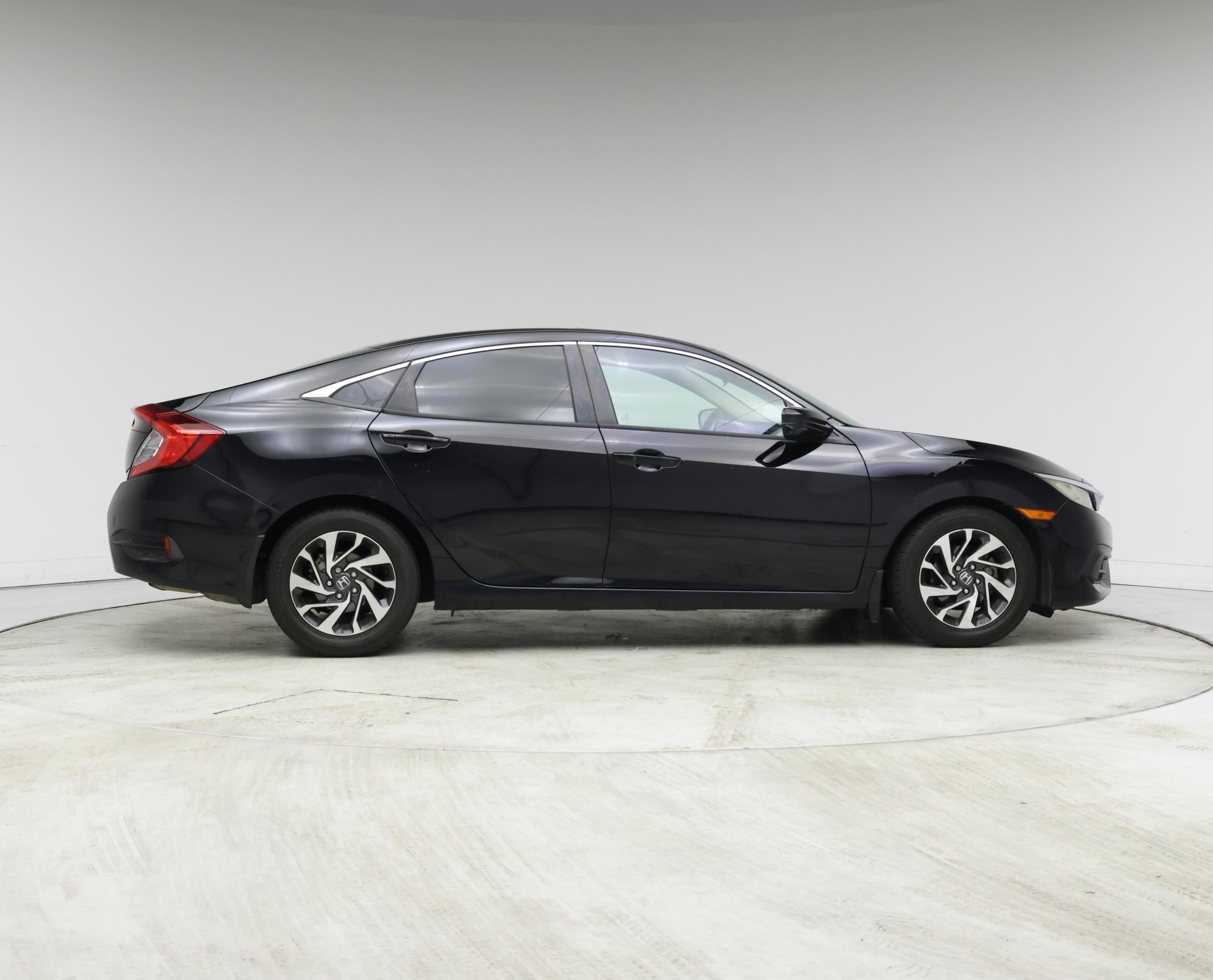 Thumbnail: 2016 Honda Civic - 7