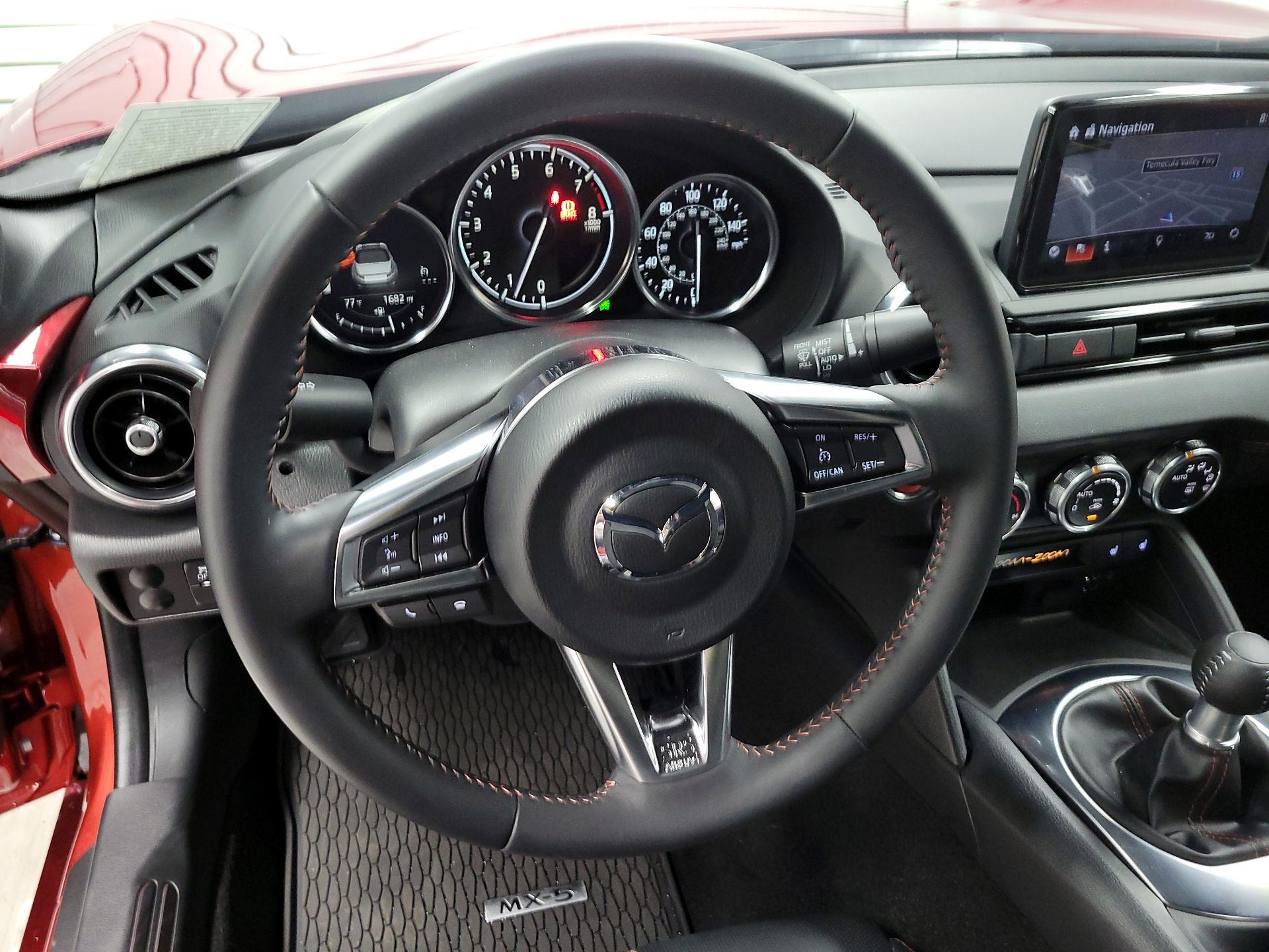 Thumbnail: 2022 Mazda MX-5 Miata - 10