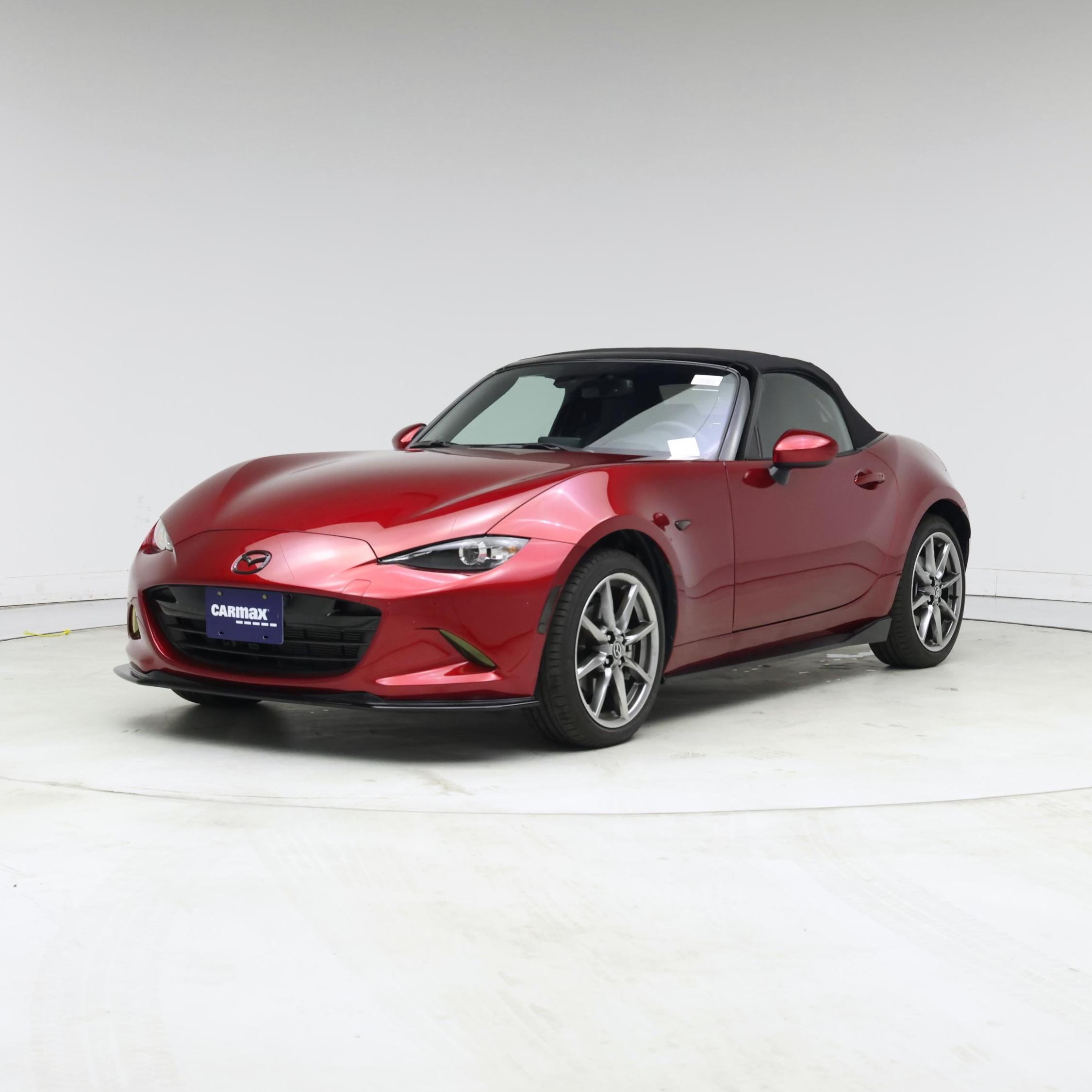 Thumbnail: 2022 Mazda MX-5 Miata - 4