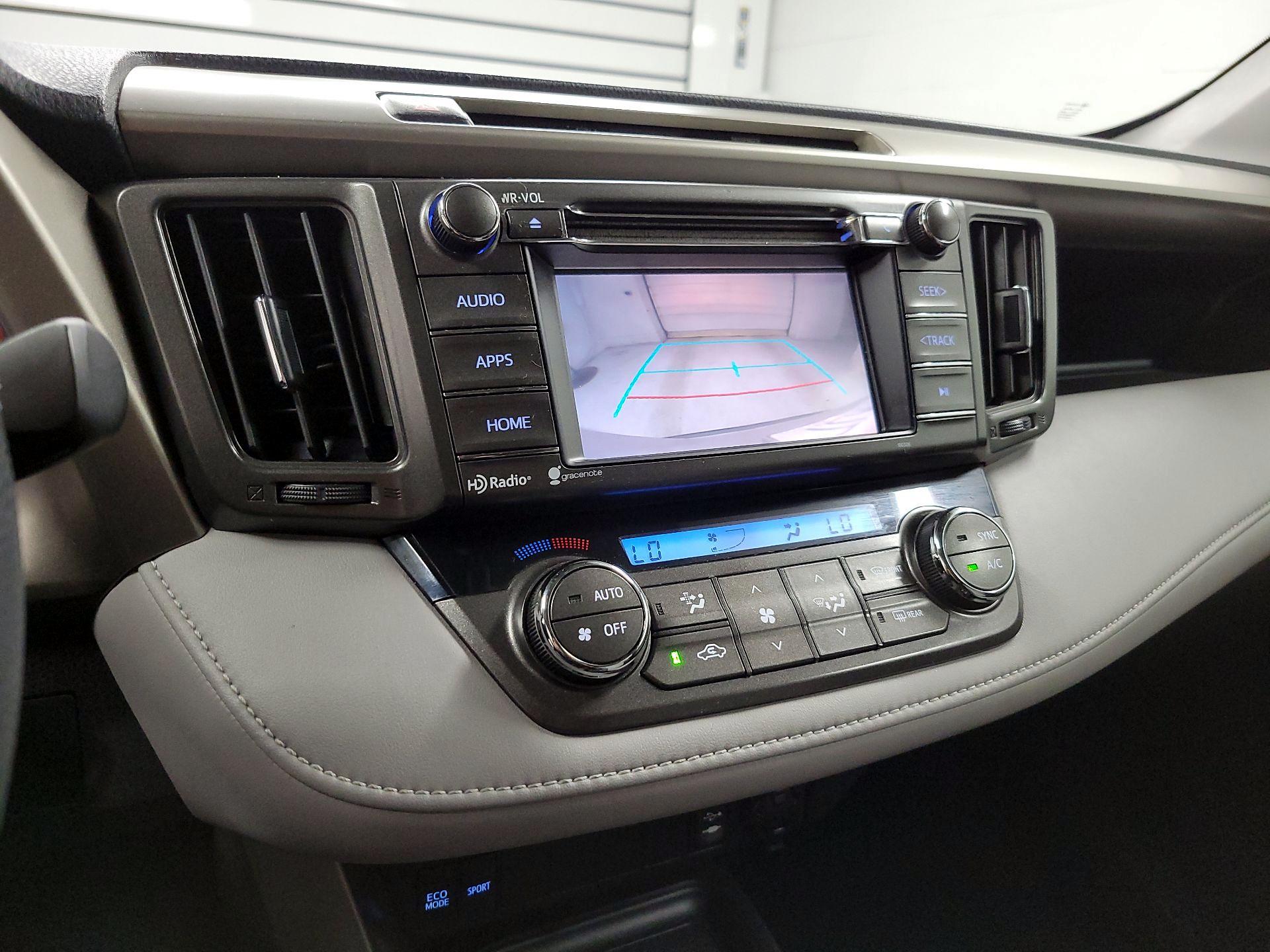 Thumbnail: 2015 Toyota RAV4 - 14