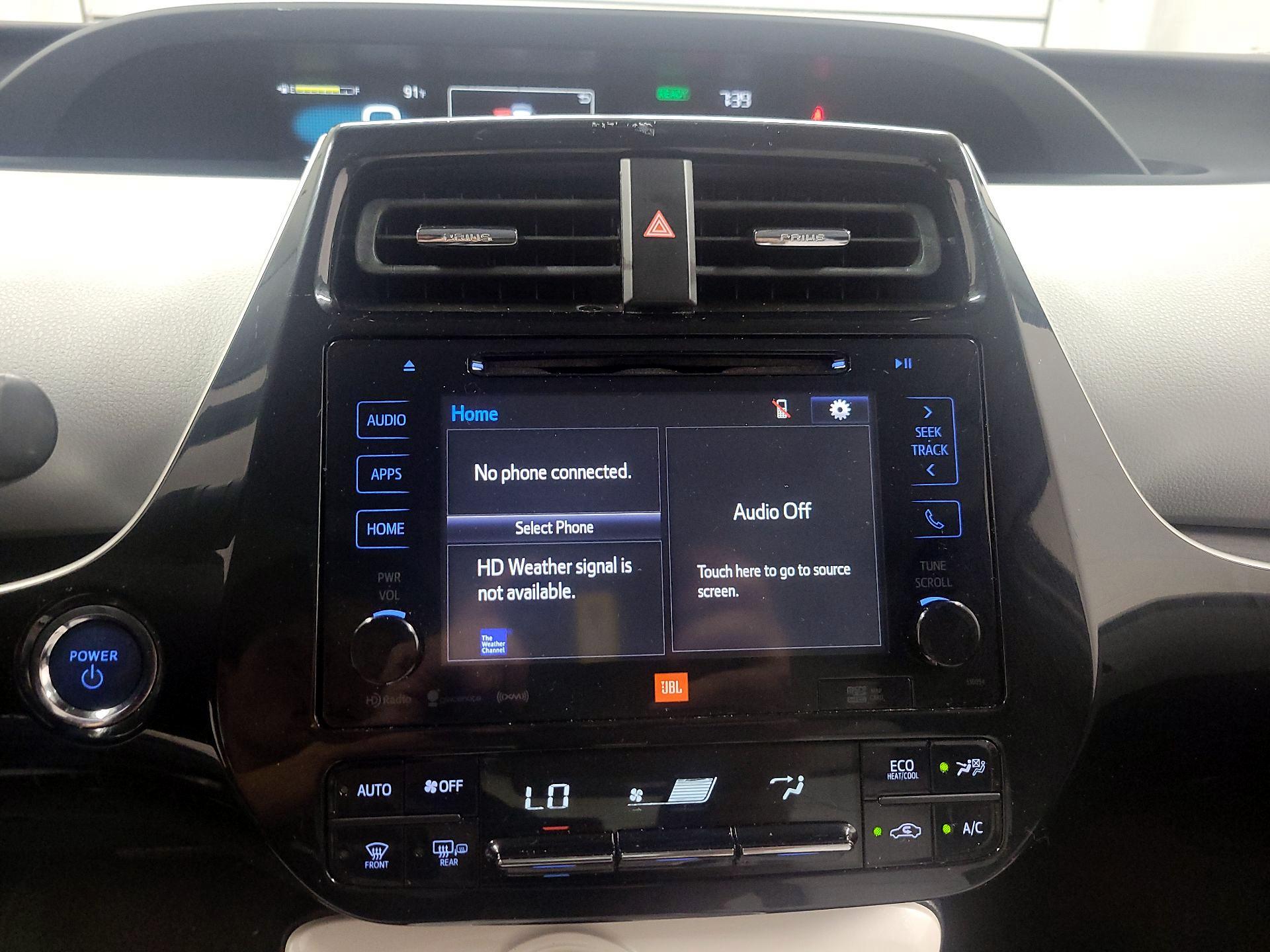 Thumbnail: 2016 Toyota Prius - 14