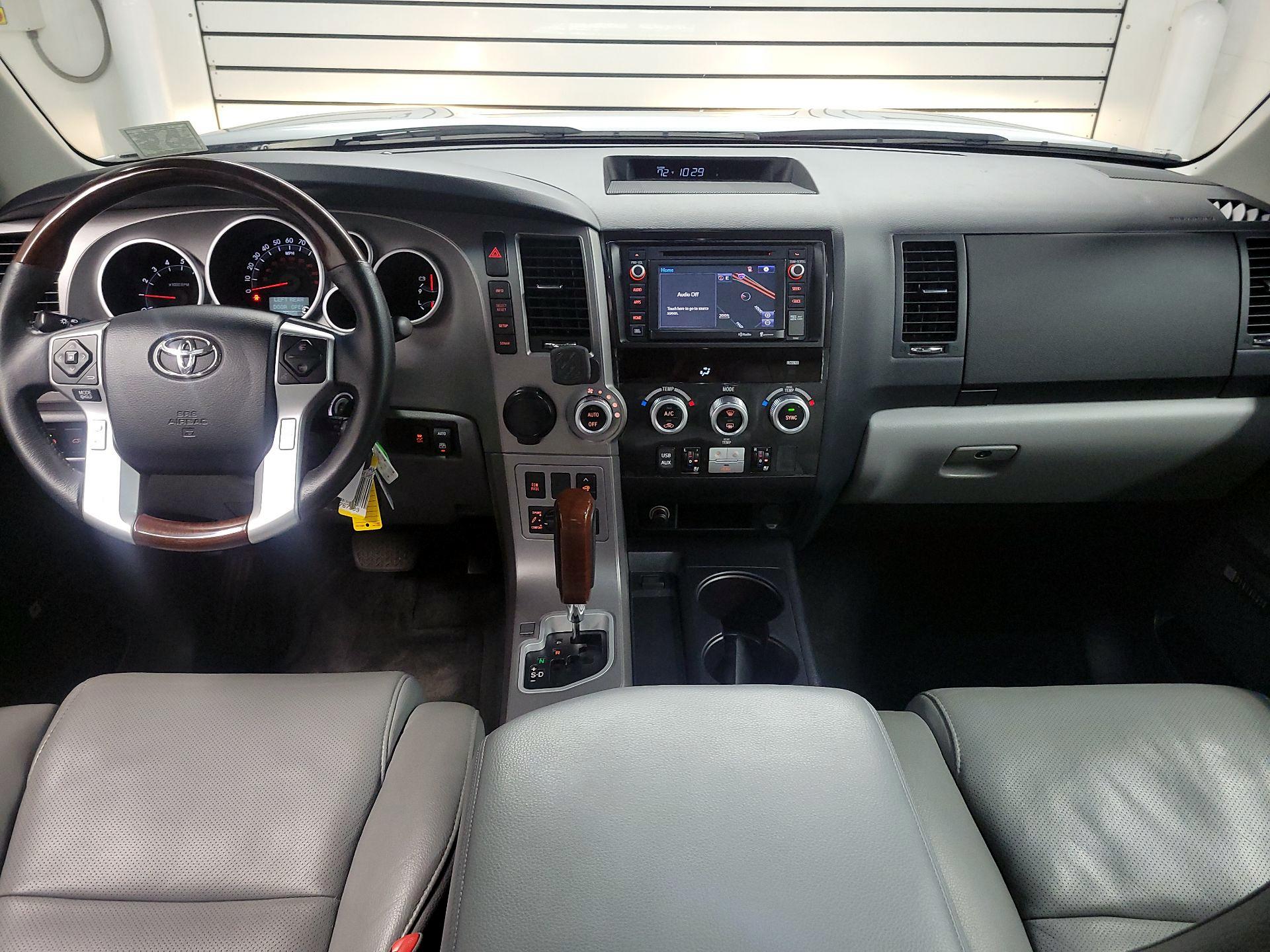 Thumbnail: 2014 Toyota Sequoia - 9