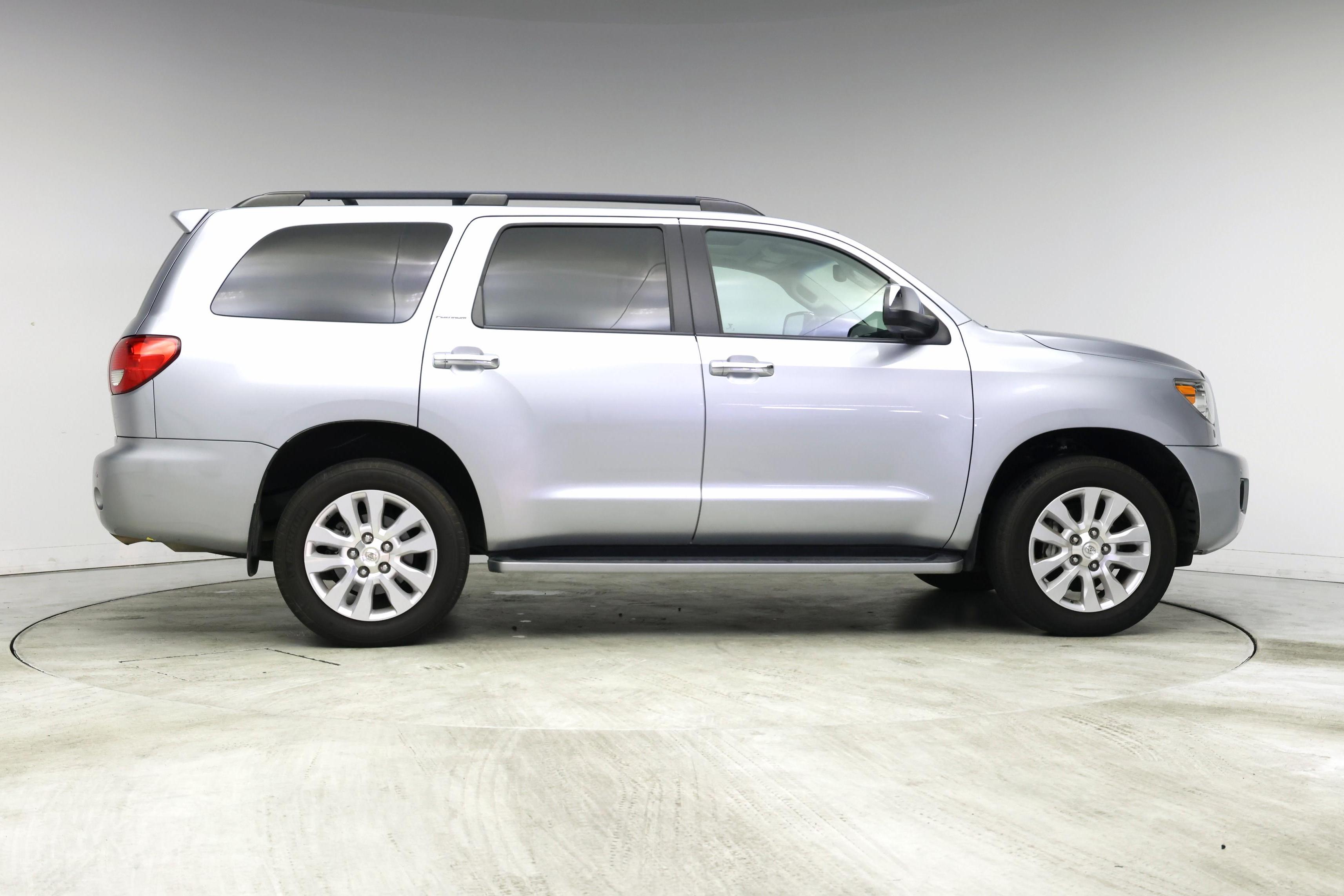 Thumbnail: 2014 Toyota Sequoia - 7