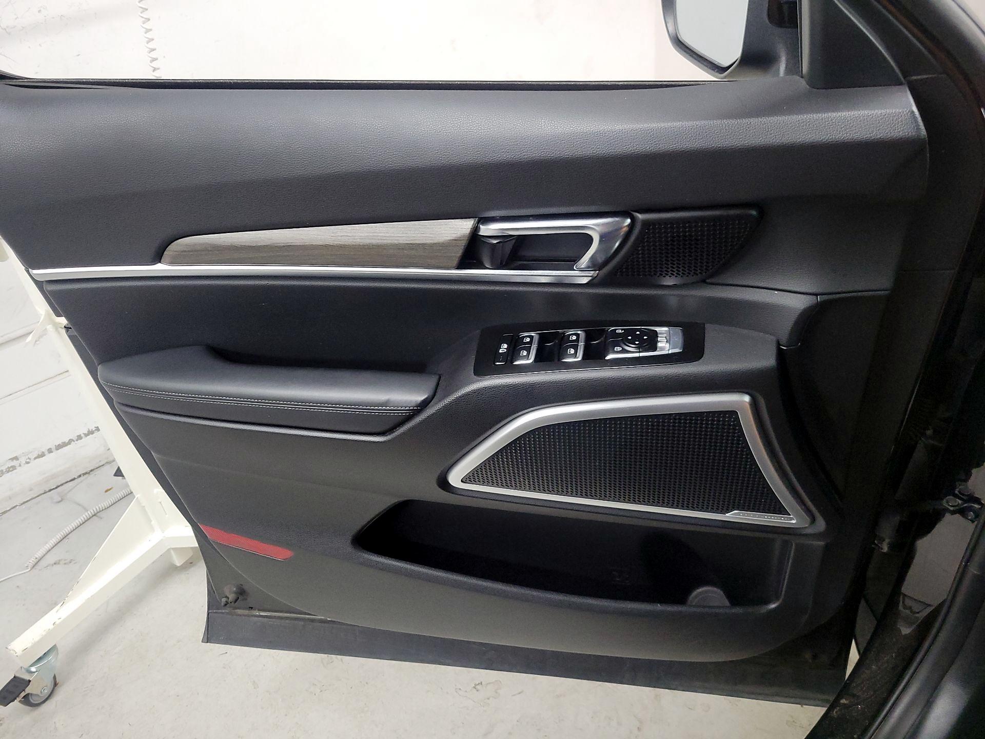 Thumbnail: 2021 Kia Telluride - 12