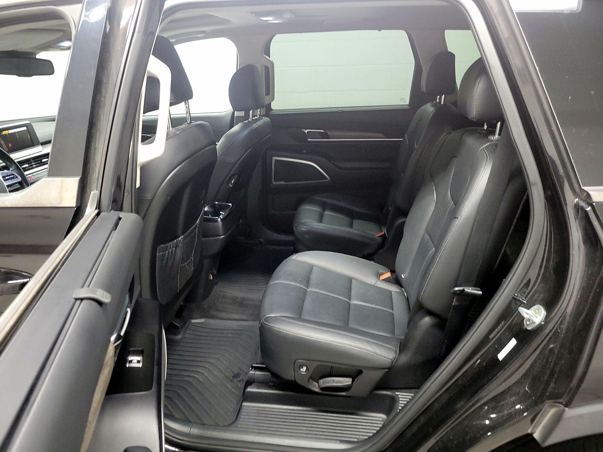 Thumbnail: 2021 Kia Telluride - 20