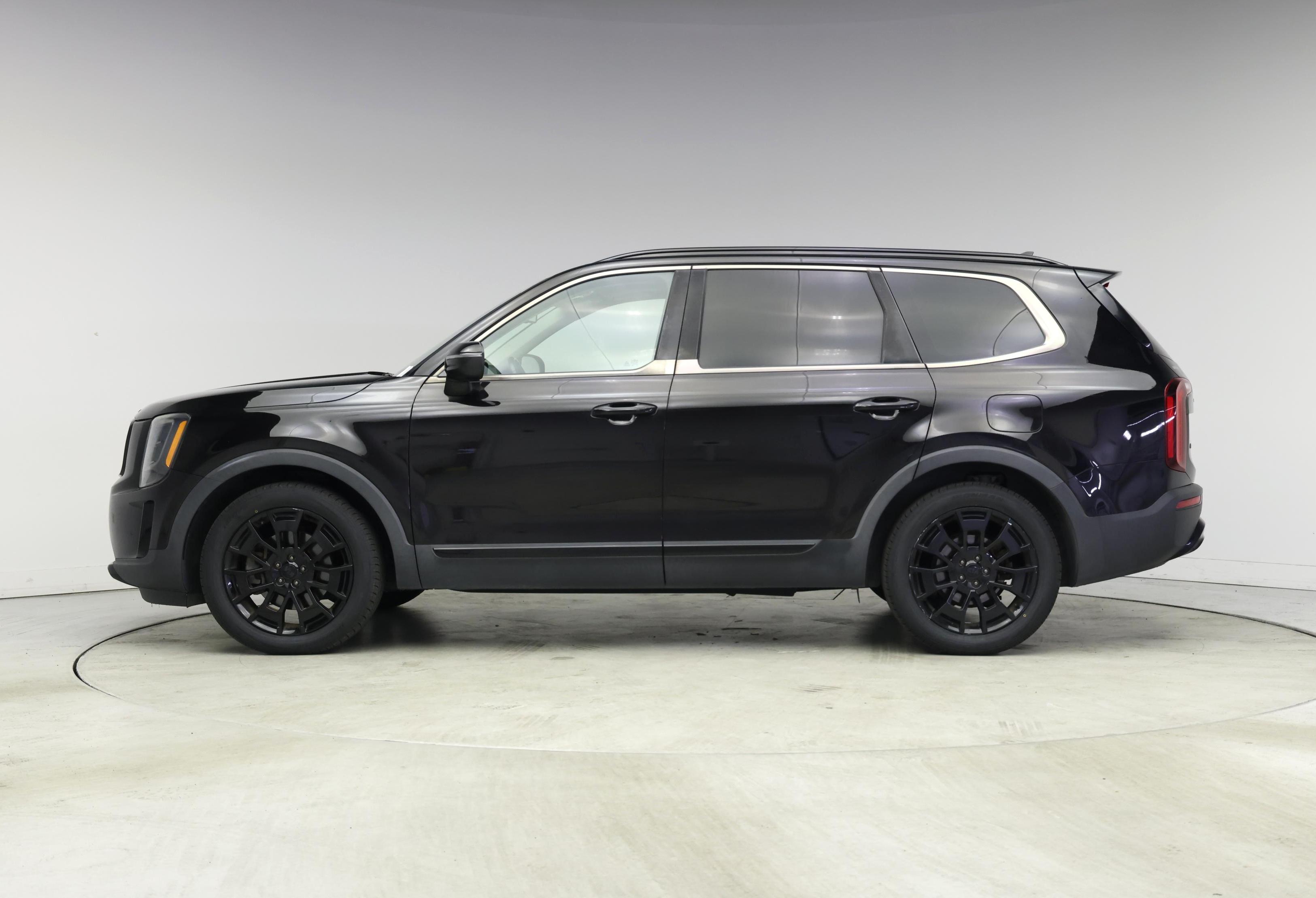 Thumbnail: 2021 Kia Telluride - 3