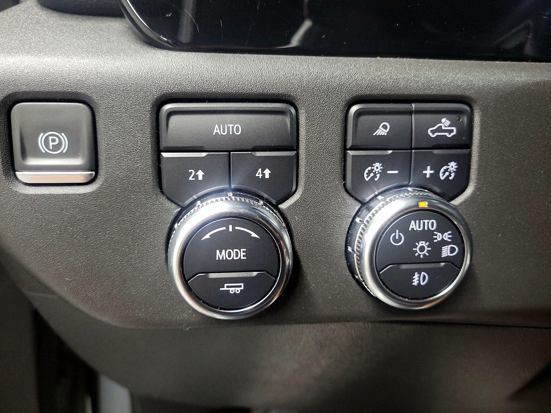Thumbnail: 2024 GMC Sierra 1500 - 13