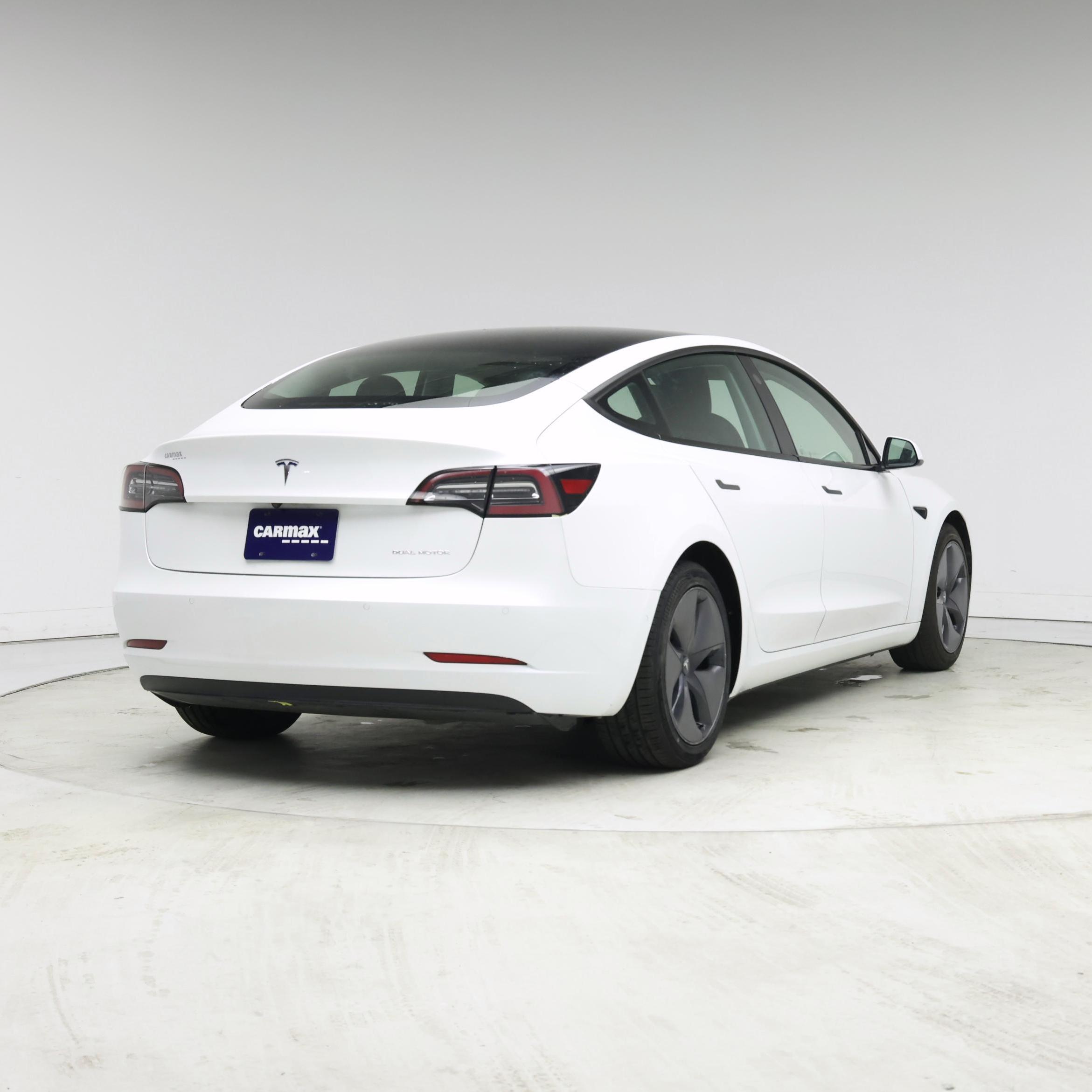 Thumbnail: 2021 Tesla Model 3 - 8