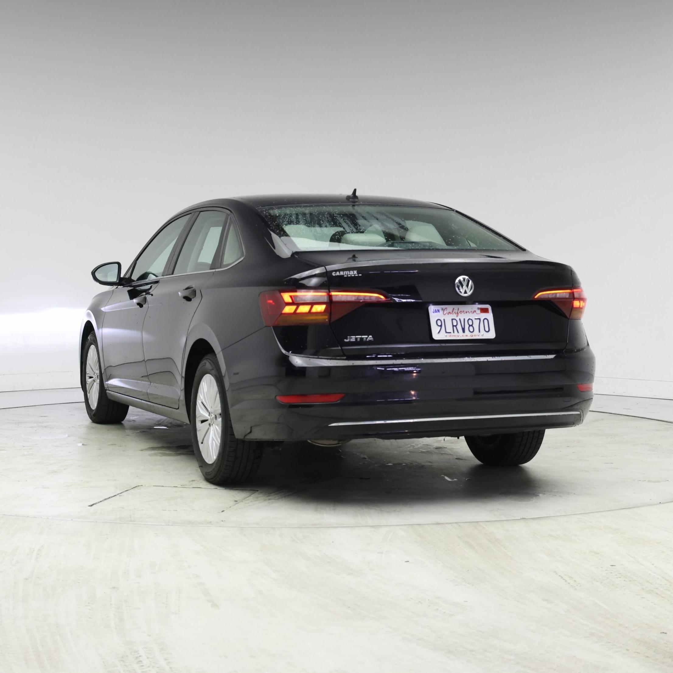 Thumbnail: 2019 Volkswagen Jetta - 2
