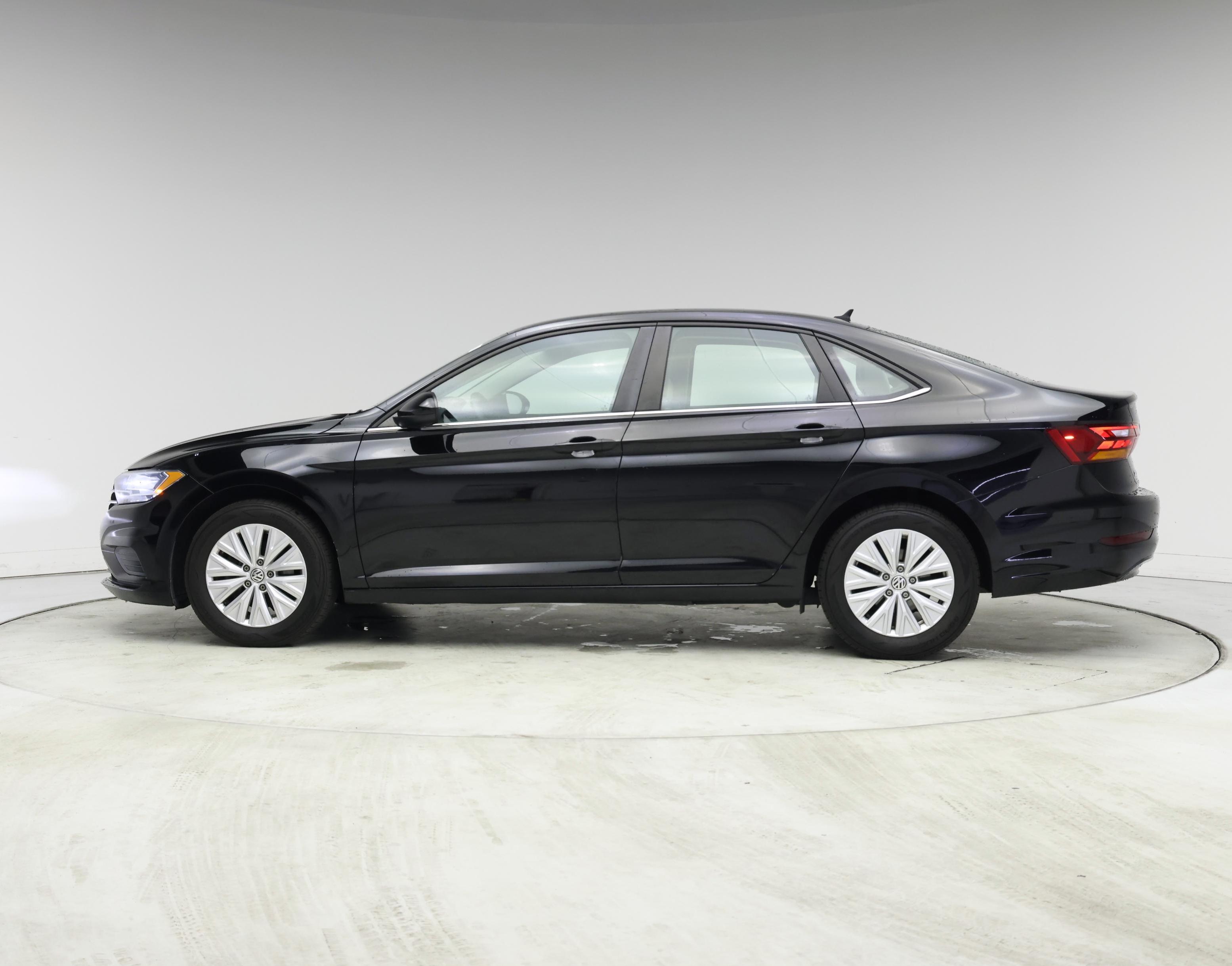 Thumbnail: 2019 Volkswagen Jetta - 3