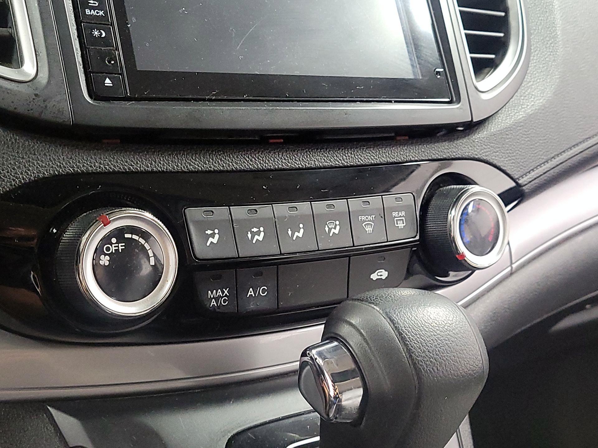 Thumbnail: 2015 Honda CR-V - 16