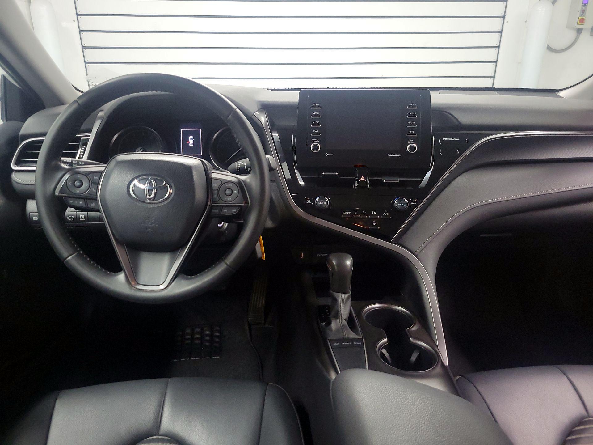 Thumbnail: 2024 Toyota Camry - 9