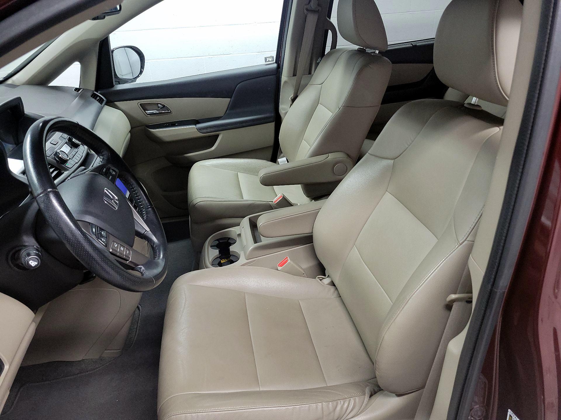 Thumbnail: 2016 Honda Odyssey - 11