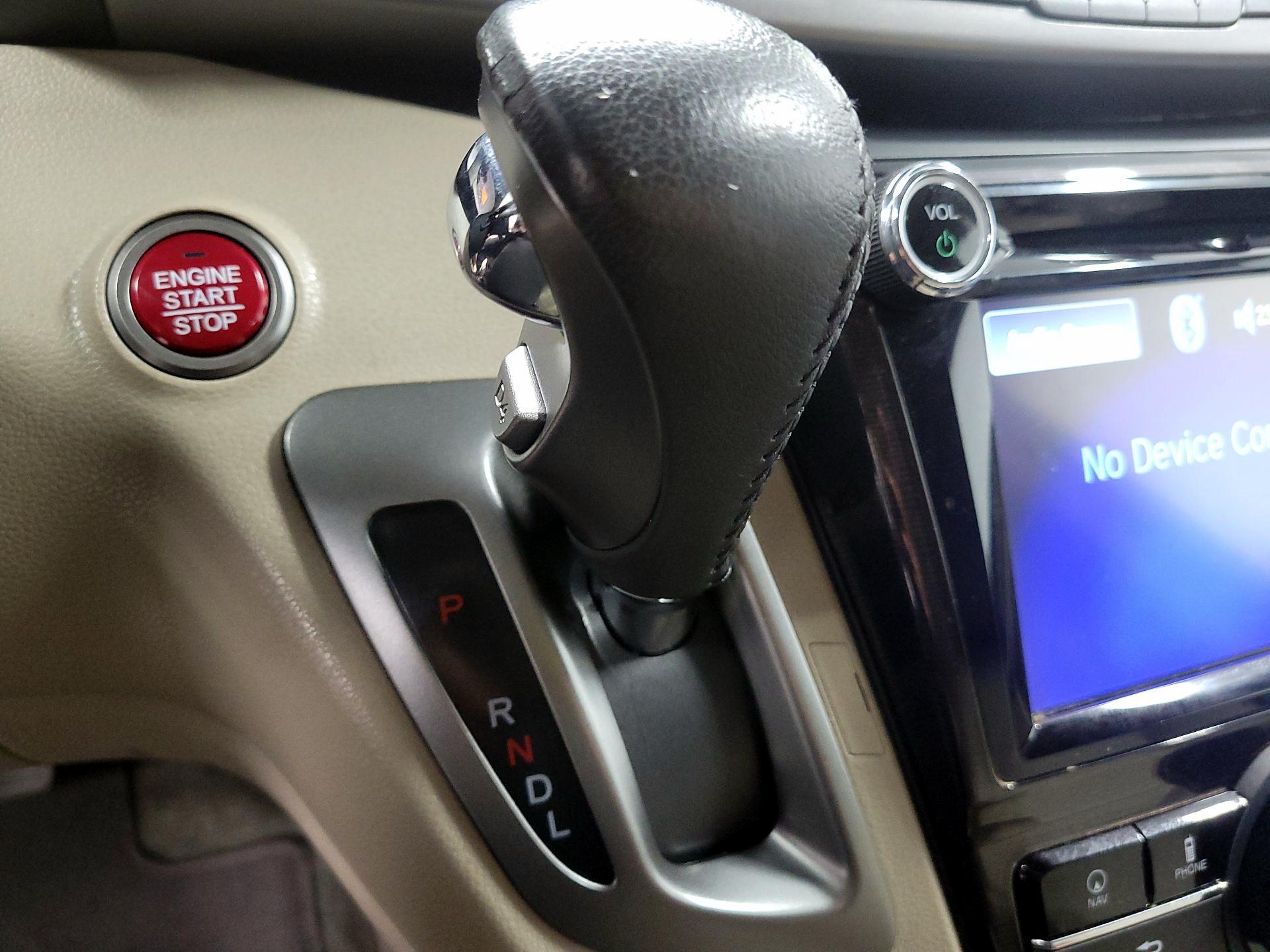 Thumbnail: 2016 Honda Odyssey - 16