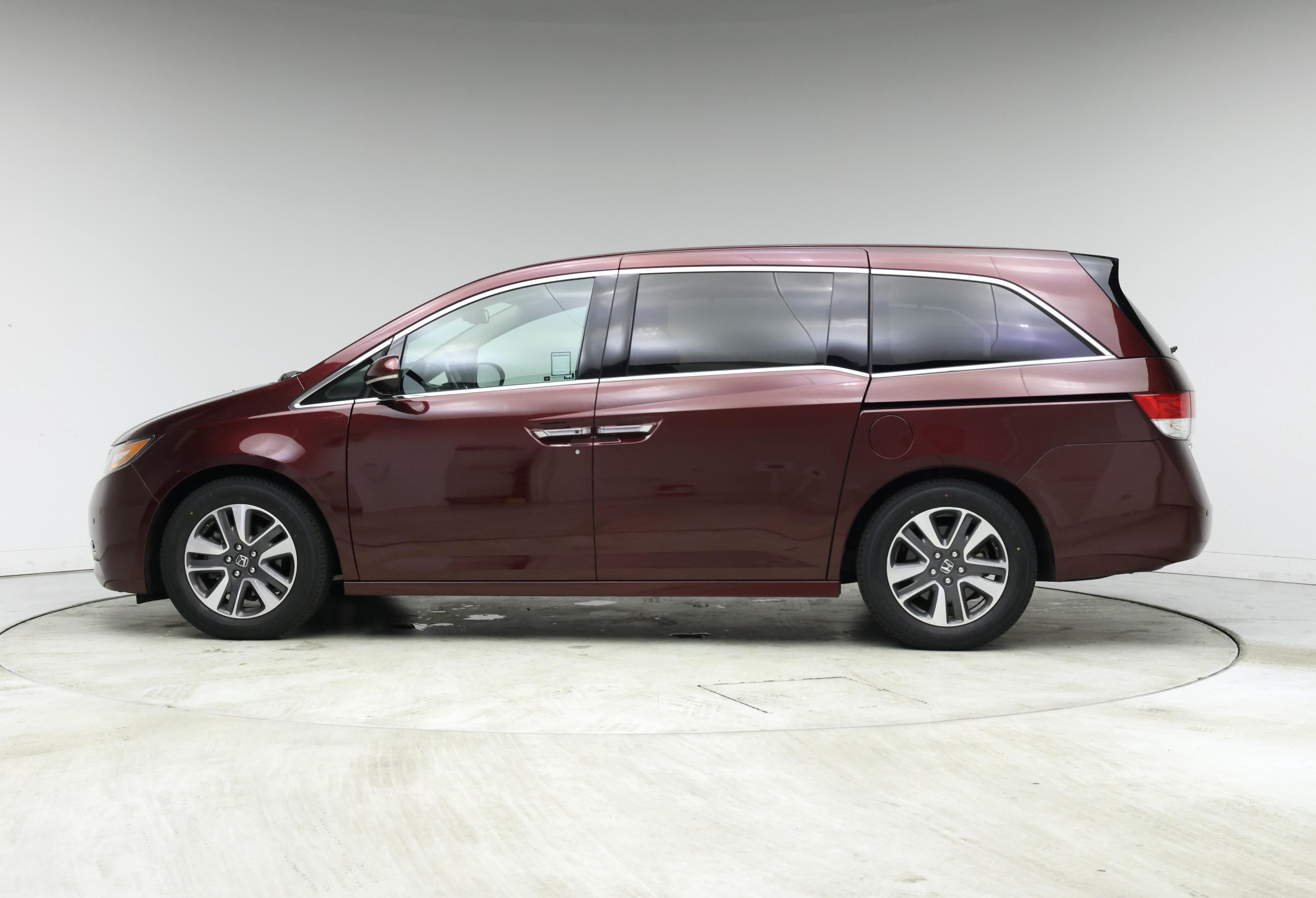 Thumbnail: 2016 Honda Odyssey - 3