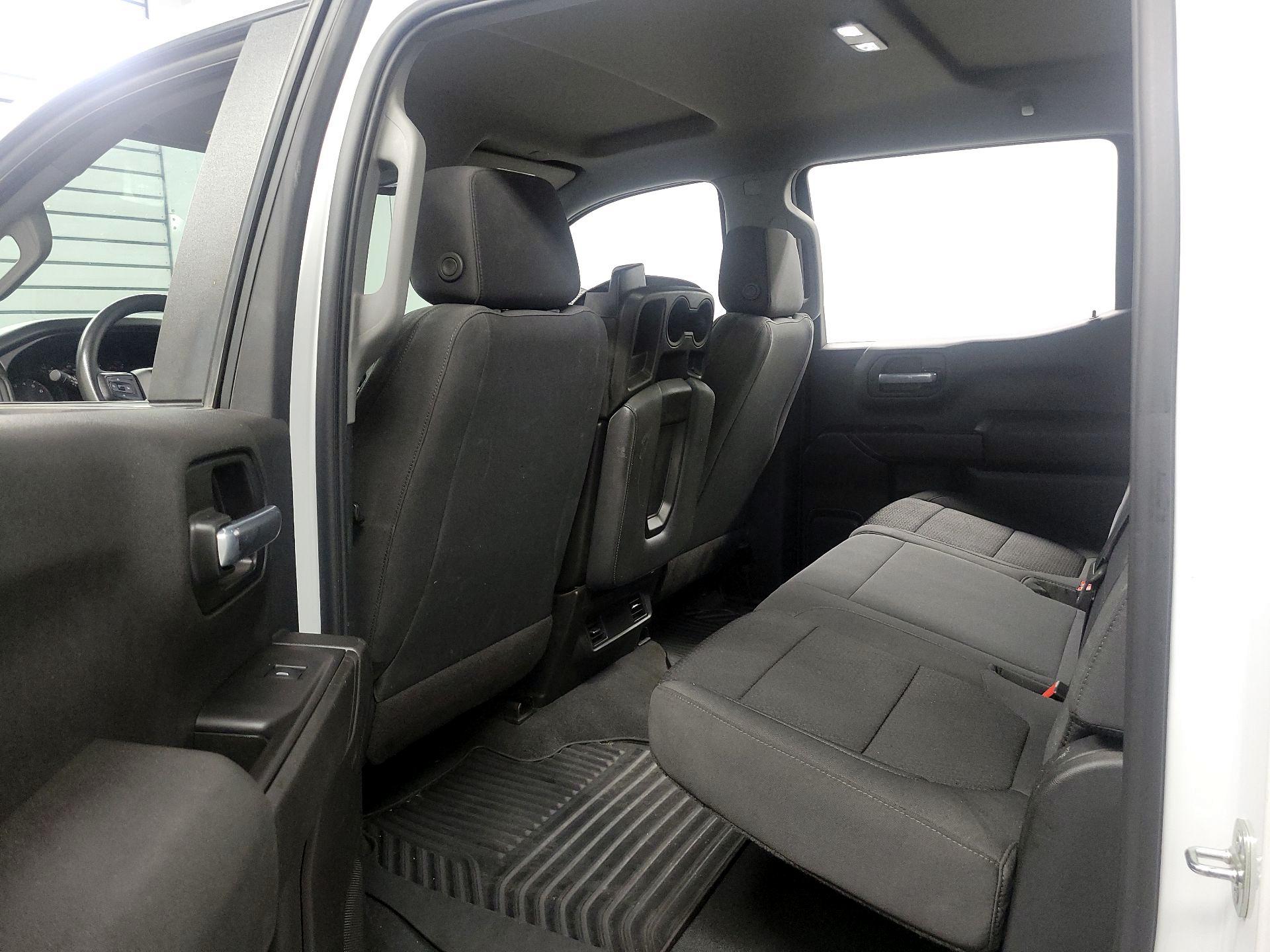 Thumbnail: 2021 Chevrolet Silverado 1500 - 19