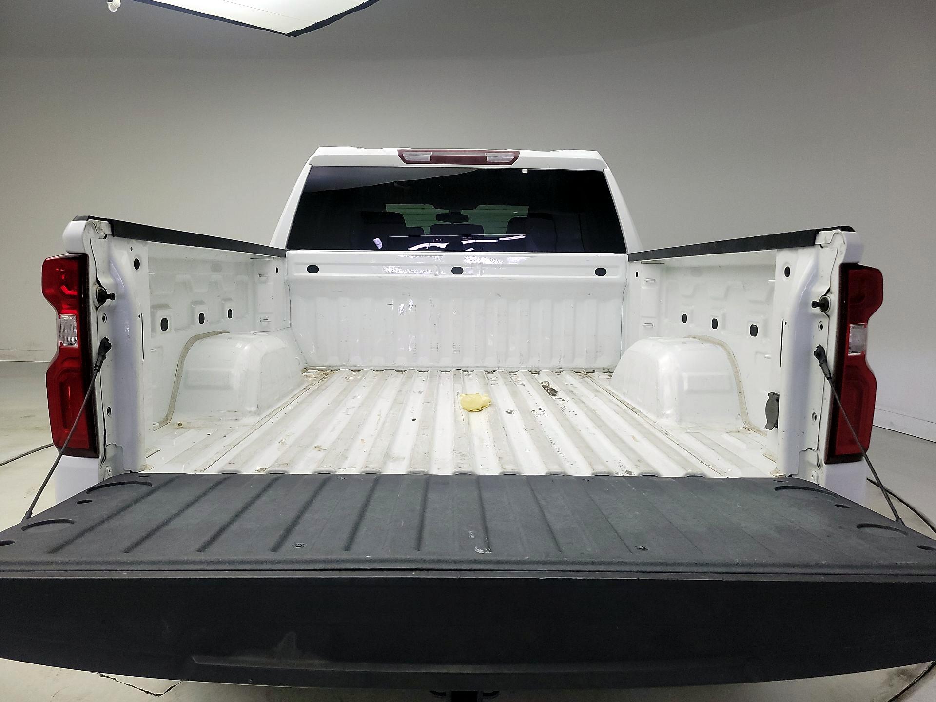 Thumbnail: 2021 Chevrolet Silverado 1500 - 20
