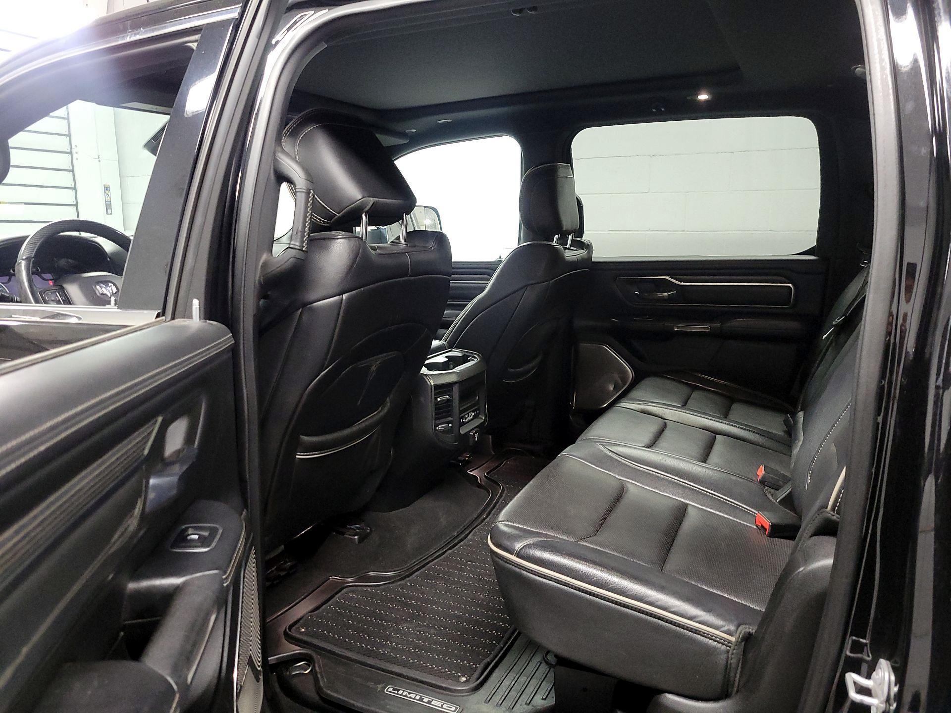 Thumbnail: 2019 RAM 1500 - 16