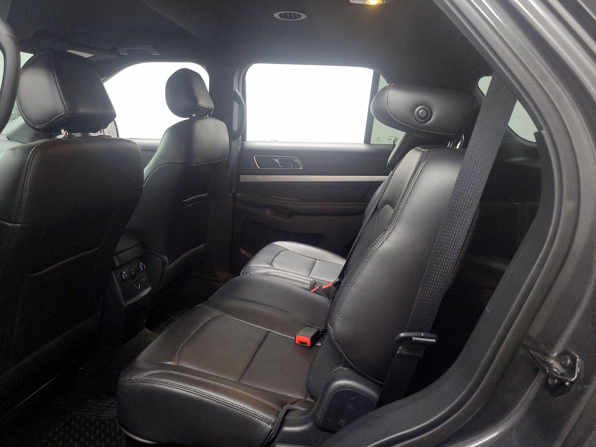 Thumbnail: 2017 Ford Explorer - 17