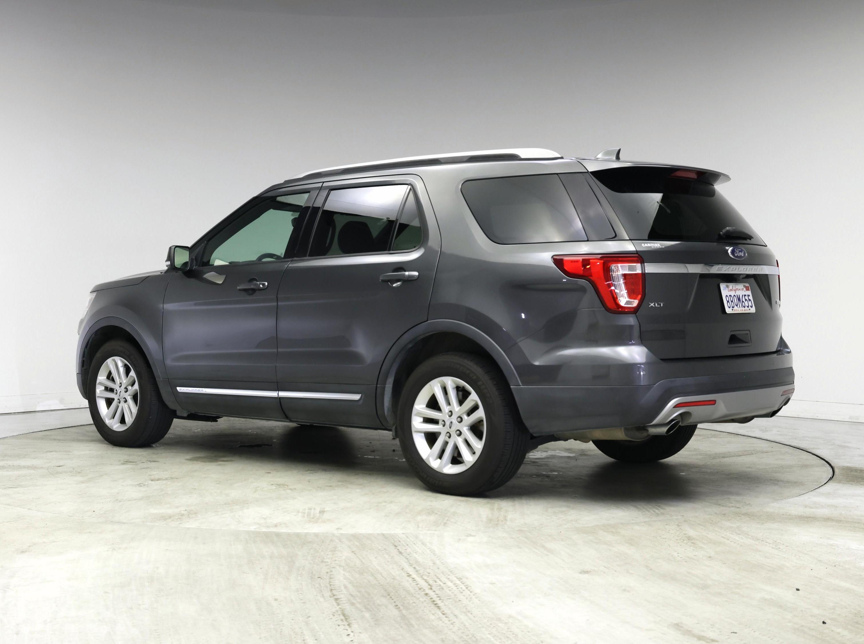 Thumbnail: 2017 Ford Explorer - 2