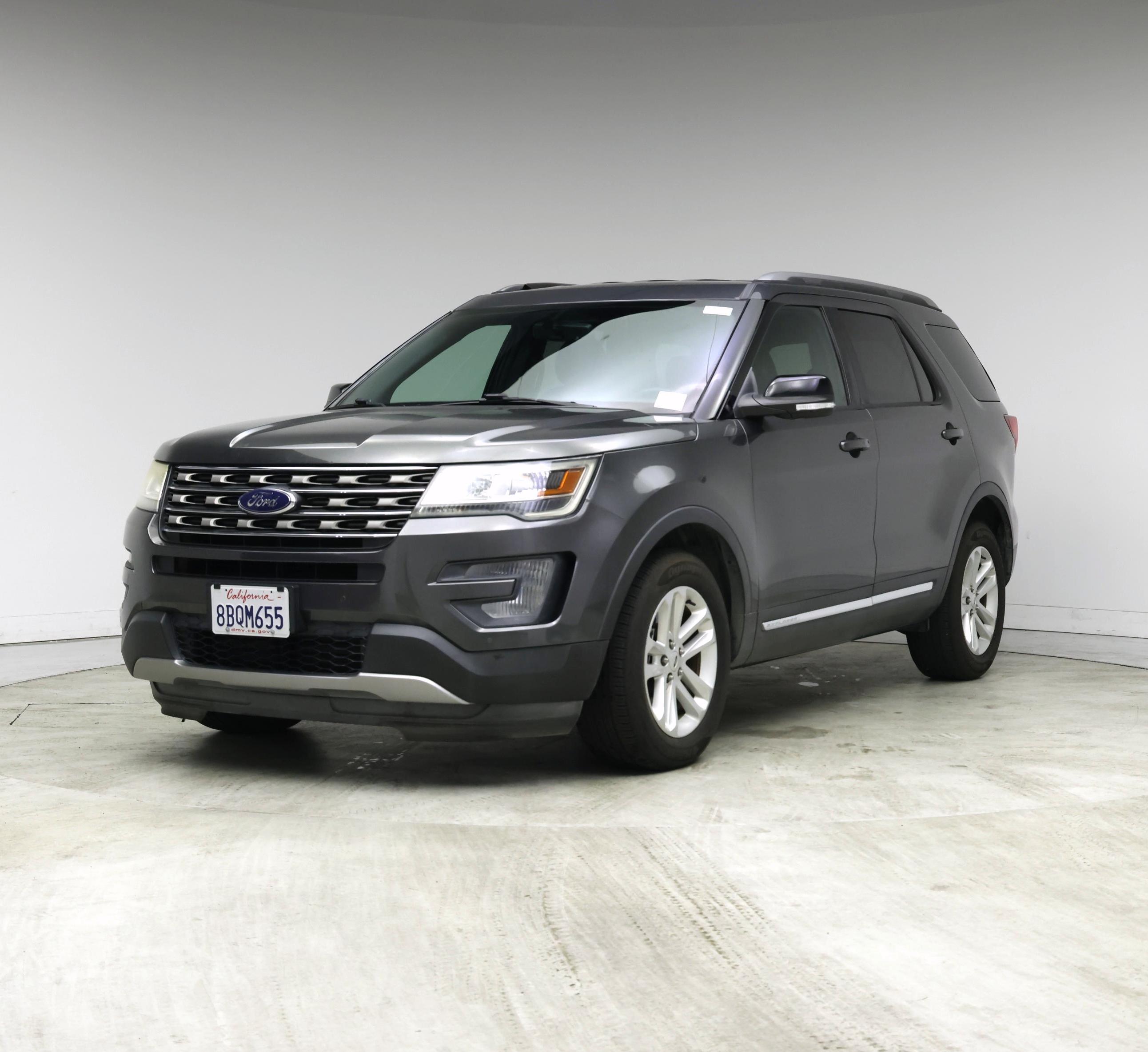 Thumbnail: 2017 Ford Explorer - 4