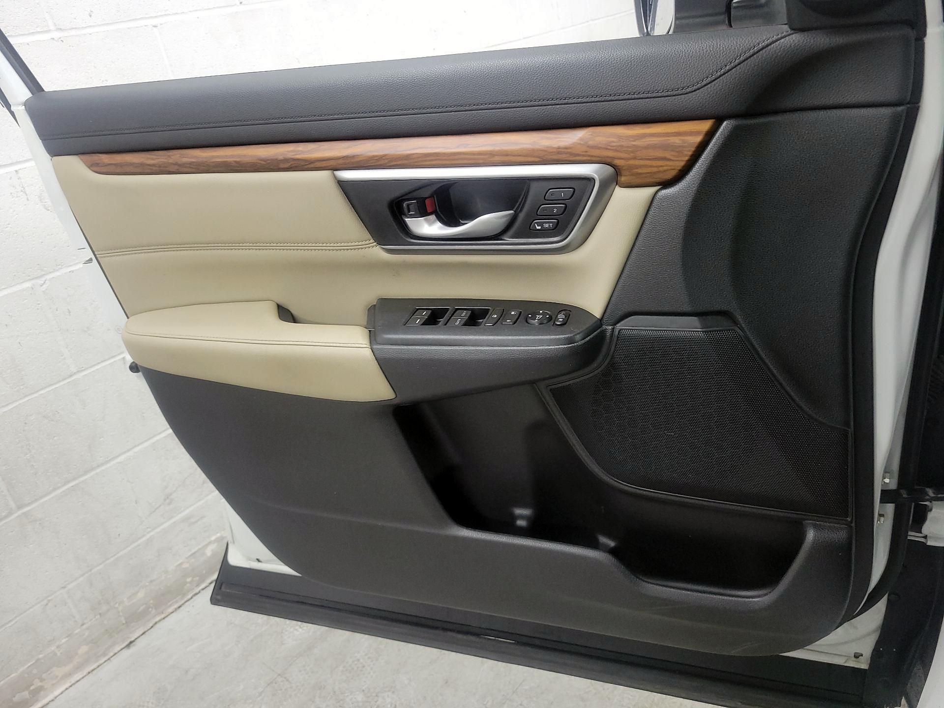 Thumbnail: 2019 Honda CR-V - 12