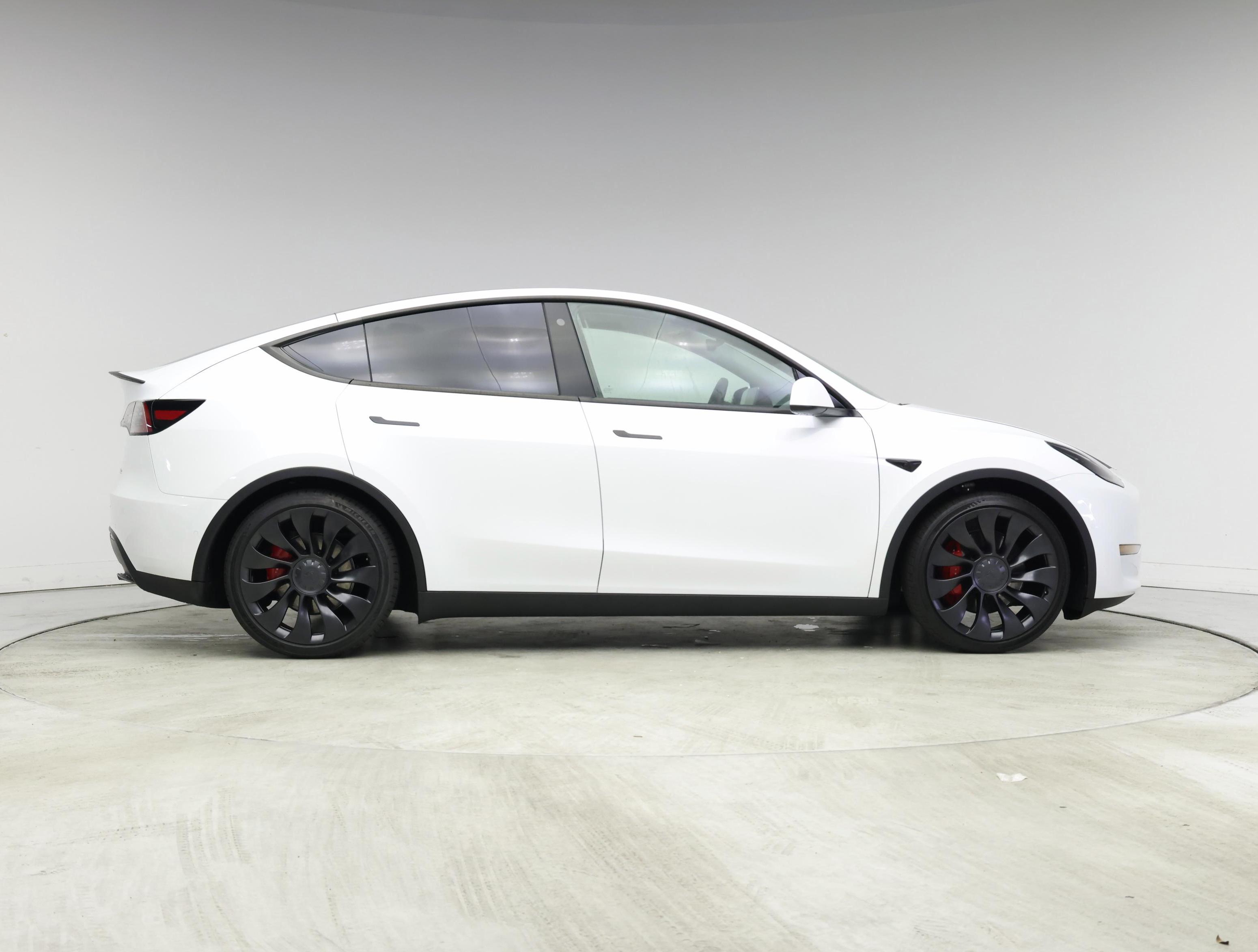 Thumbnail: 2022 Tesla Model Y - 7
