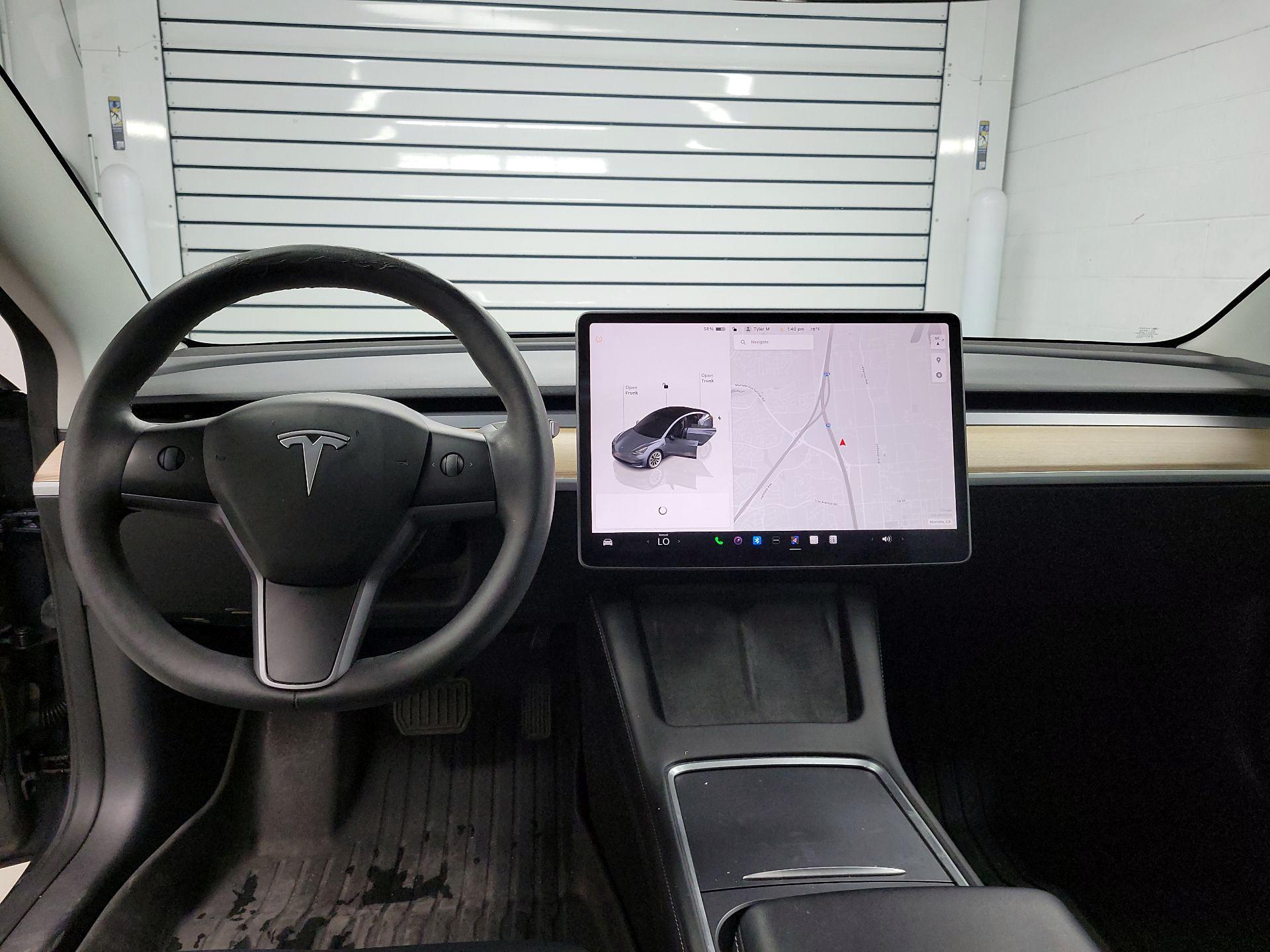 Thumbnail: 2023 Tesla Model 3 - 9