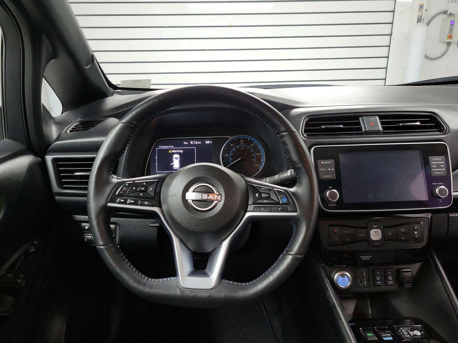 Thumbnail: 2023 Nissan Leaf - 10
