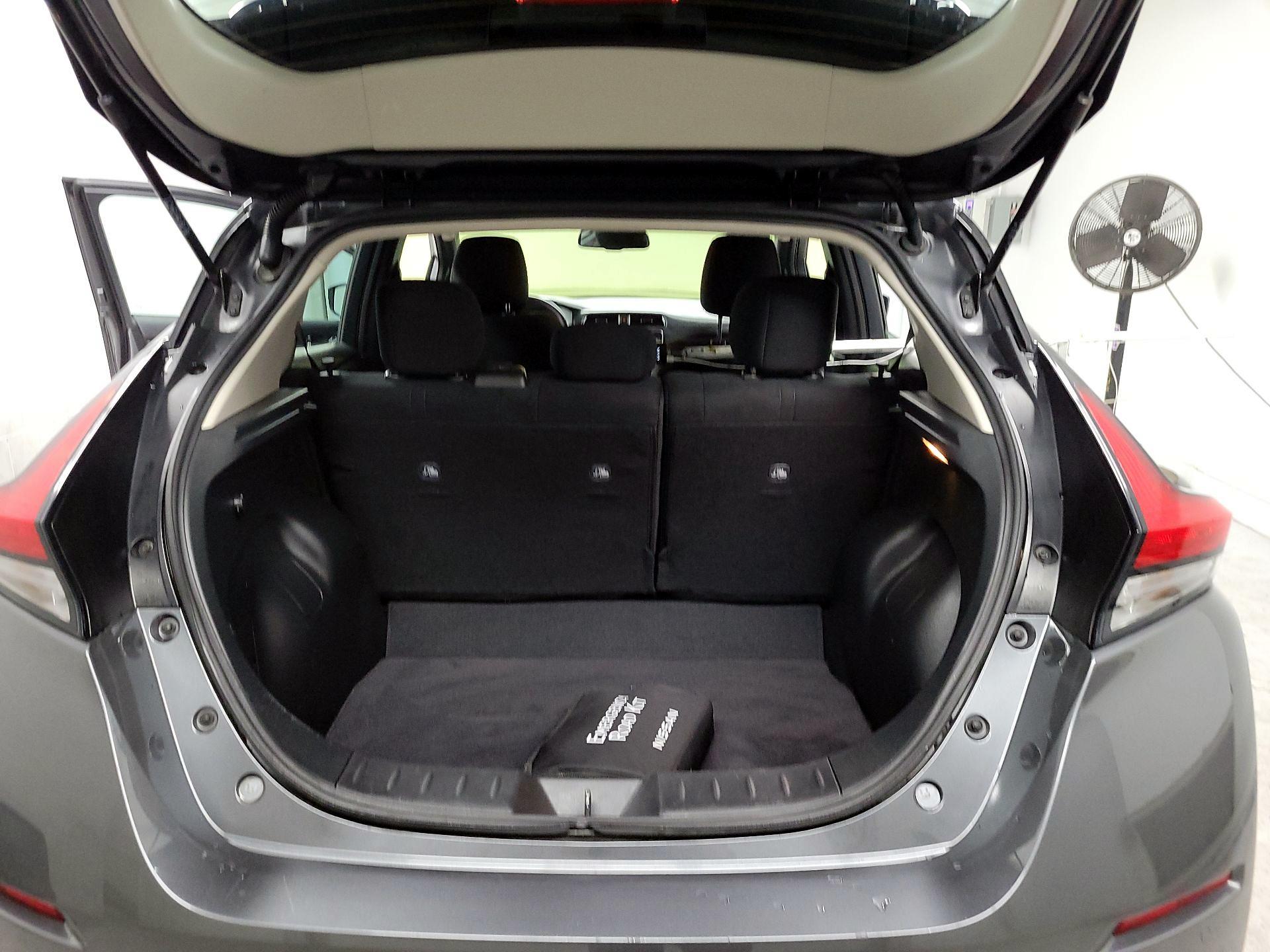 Thumbnail: 2023 Nissan Leaf - 19