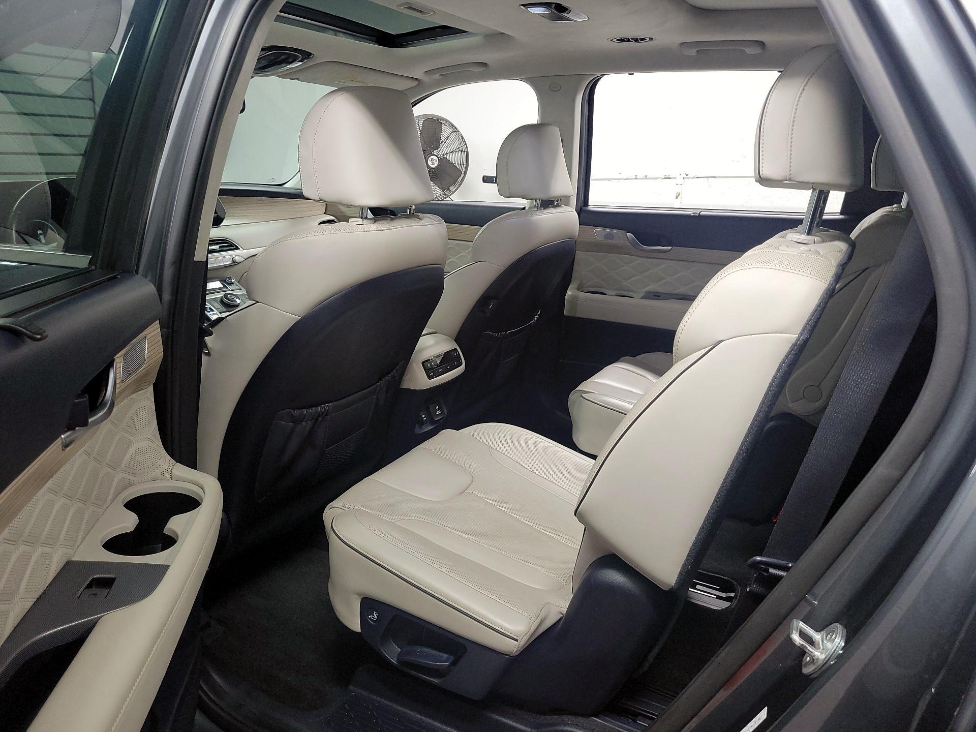 Thumbnail: 2022 Hyundai Palisade - 19