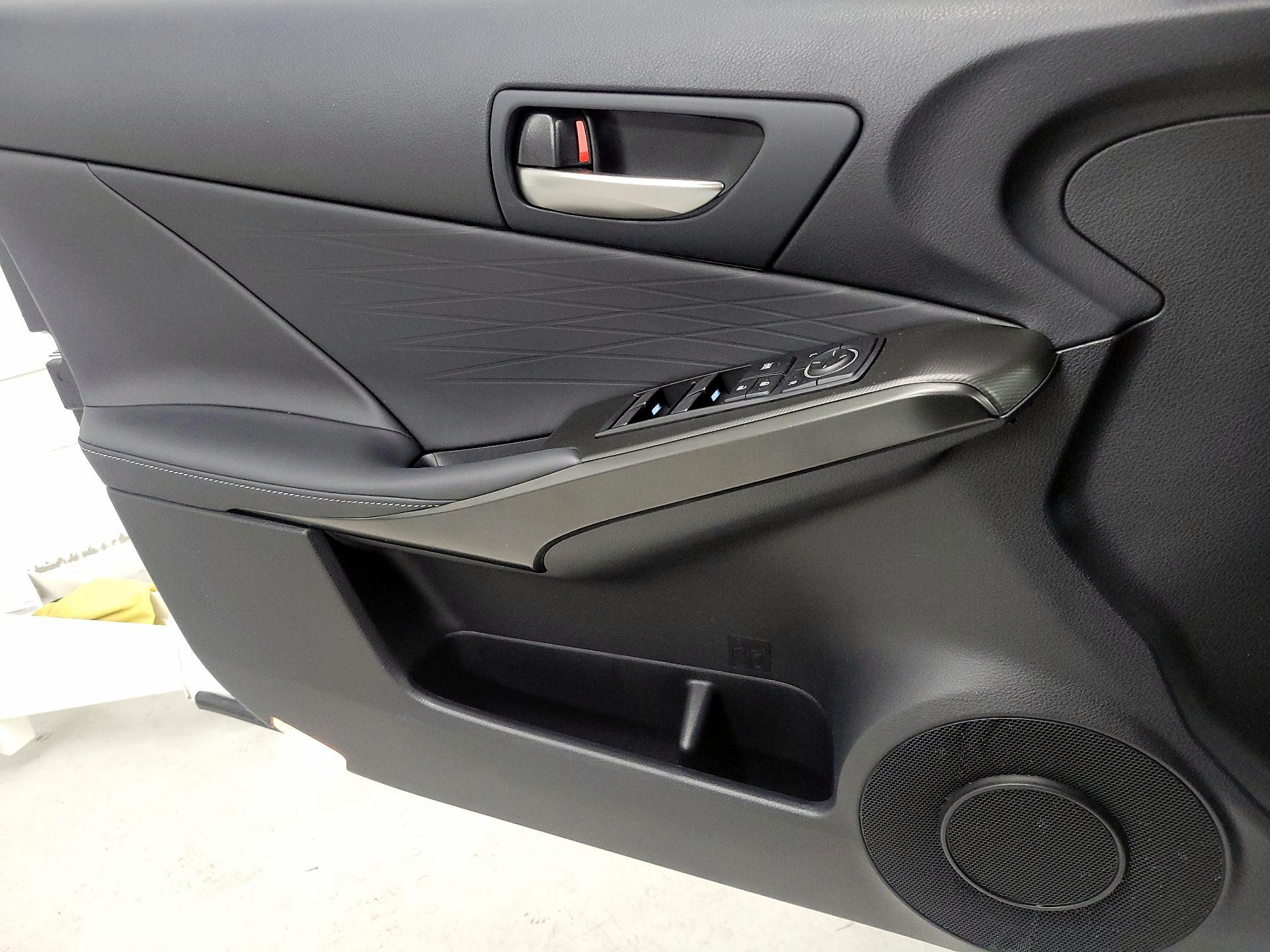 Thumbnail: 2024 Lexus IS - 12