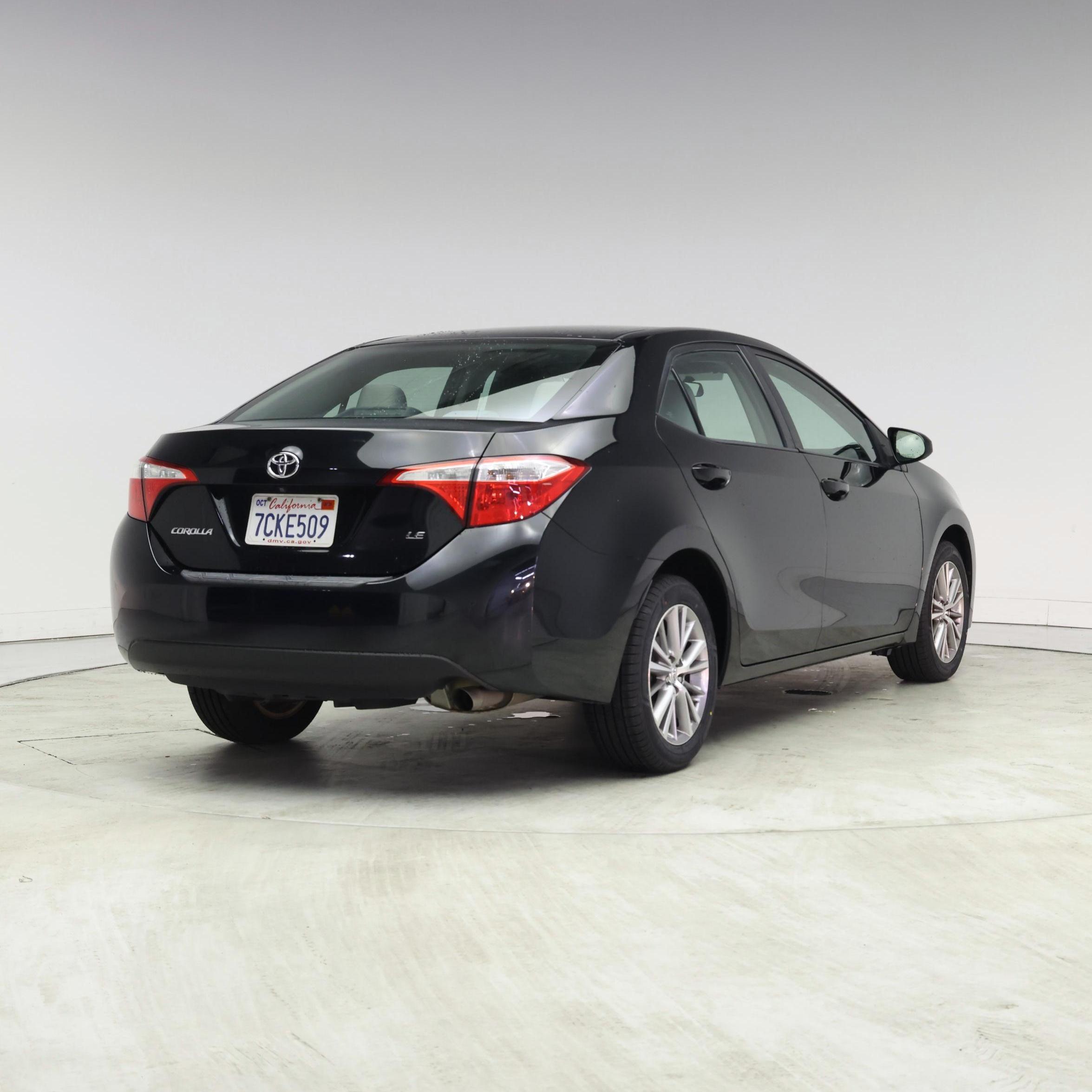 Thumbnail: 2014 Toyota Corolla - 8