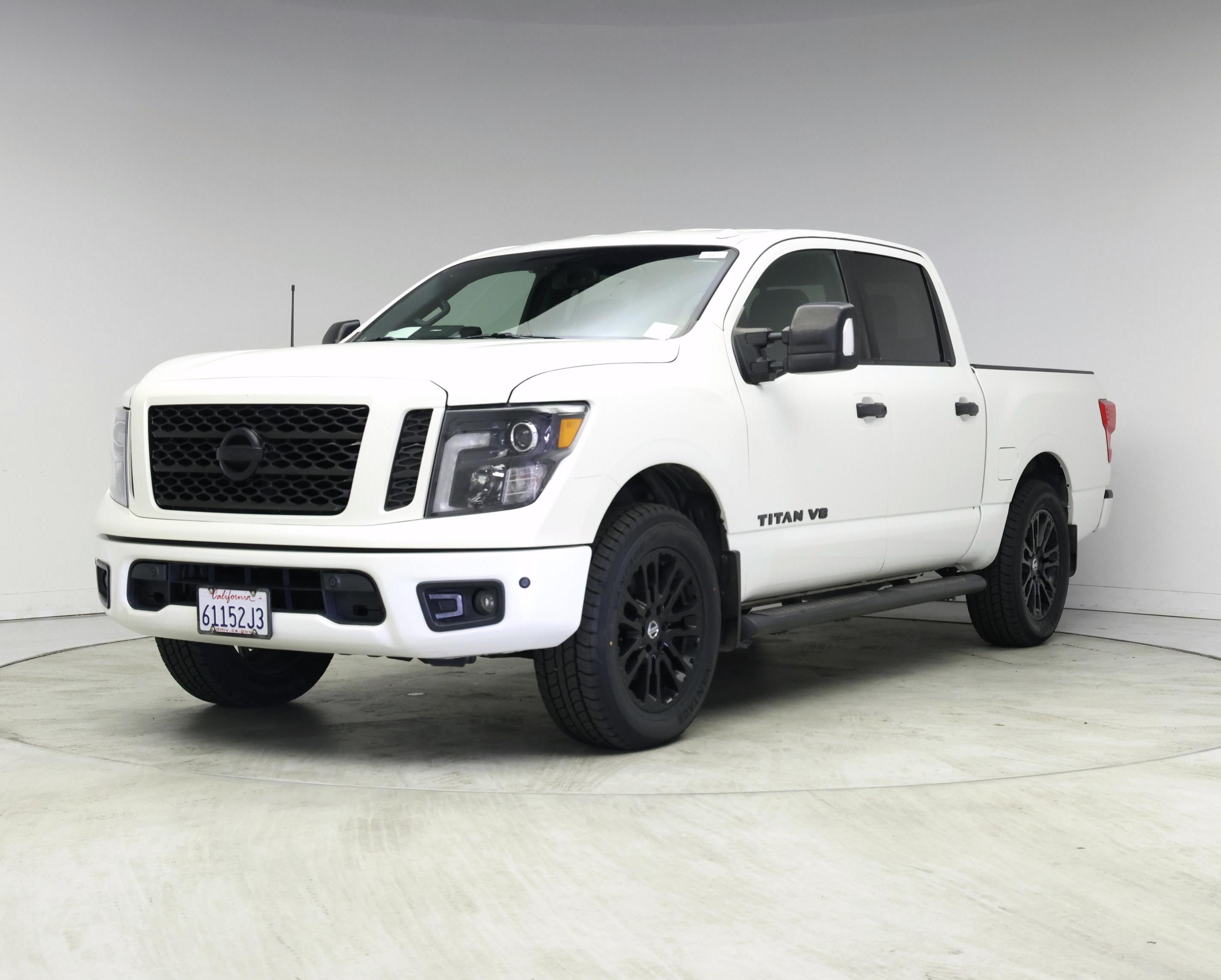 Thumbnail: 2018 Nissan Titan - 4