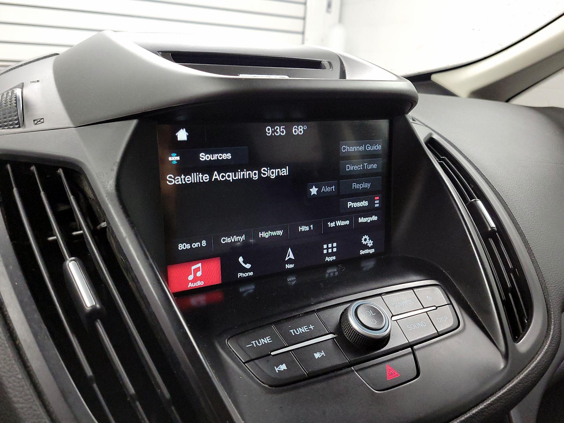 Thumbnail: 2017 Ford C-Max - 14