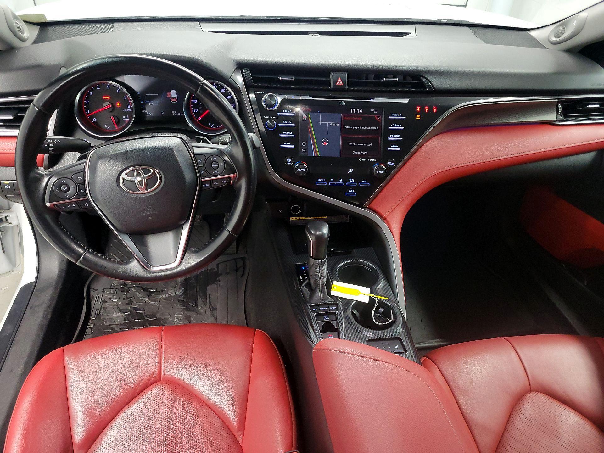 Thumbnail: 2020 Toyota Camry - 9