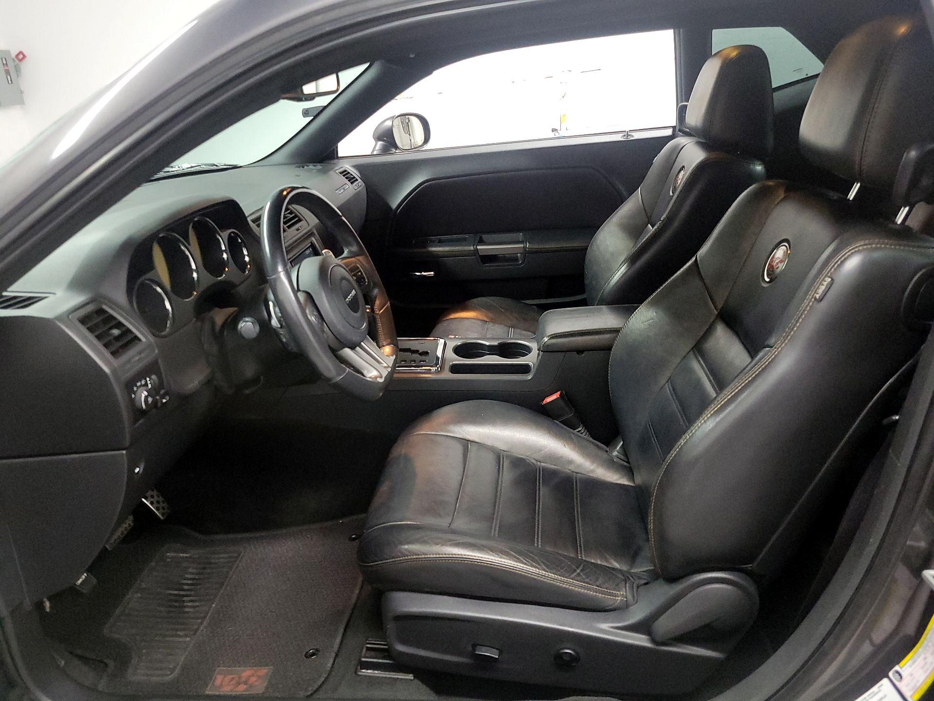Thumbnail: 2014 Dodge Challenger - 11