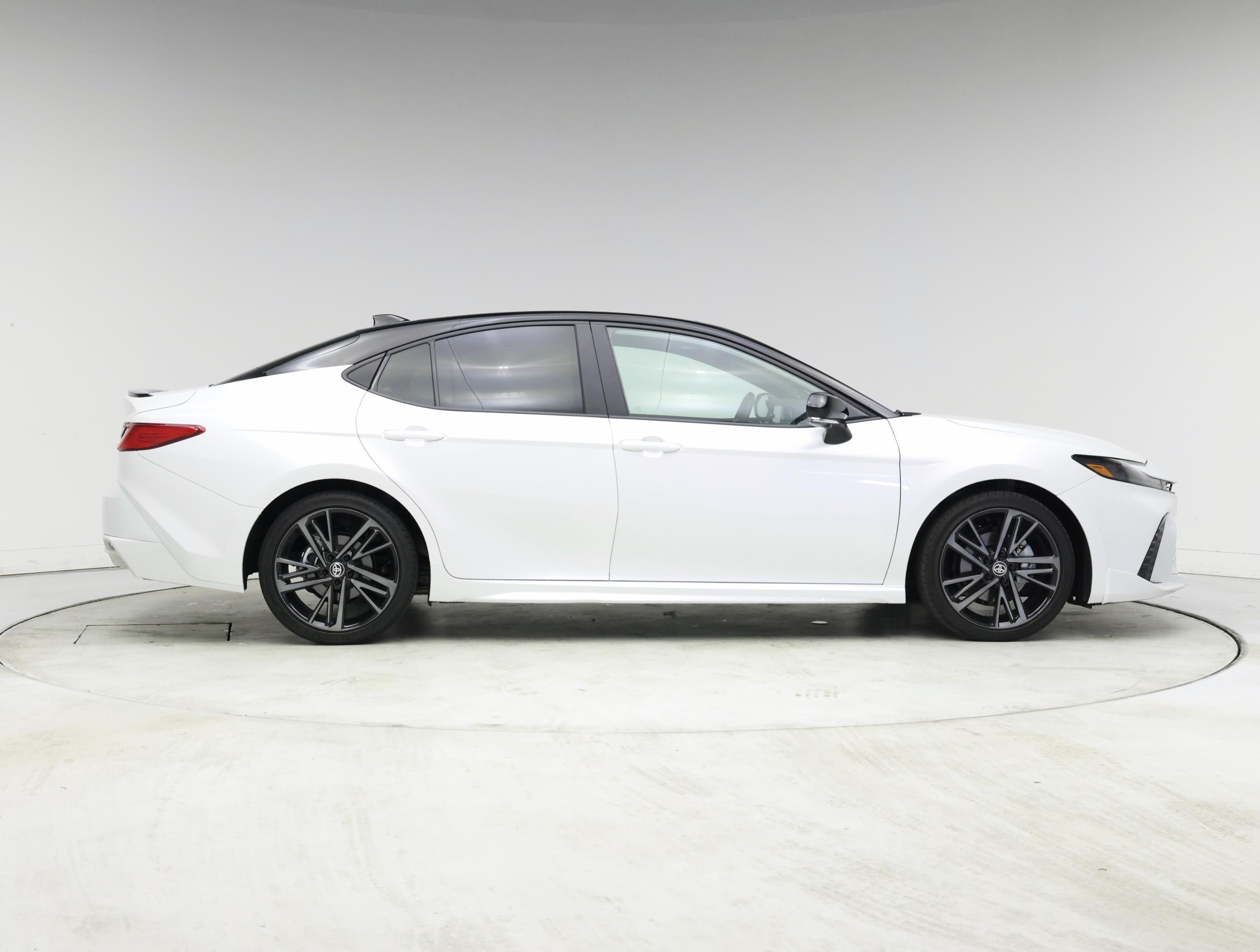 Thumbnail: 2025 Toyota Camry - 7