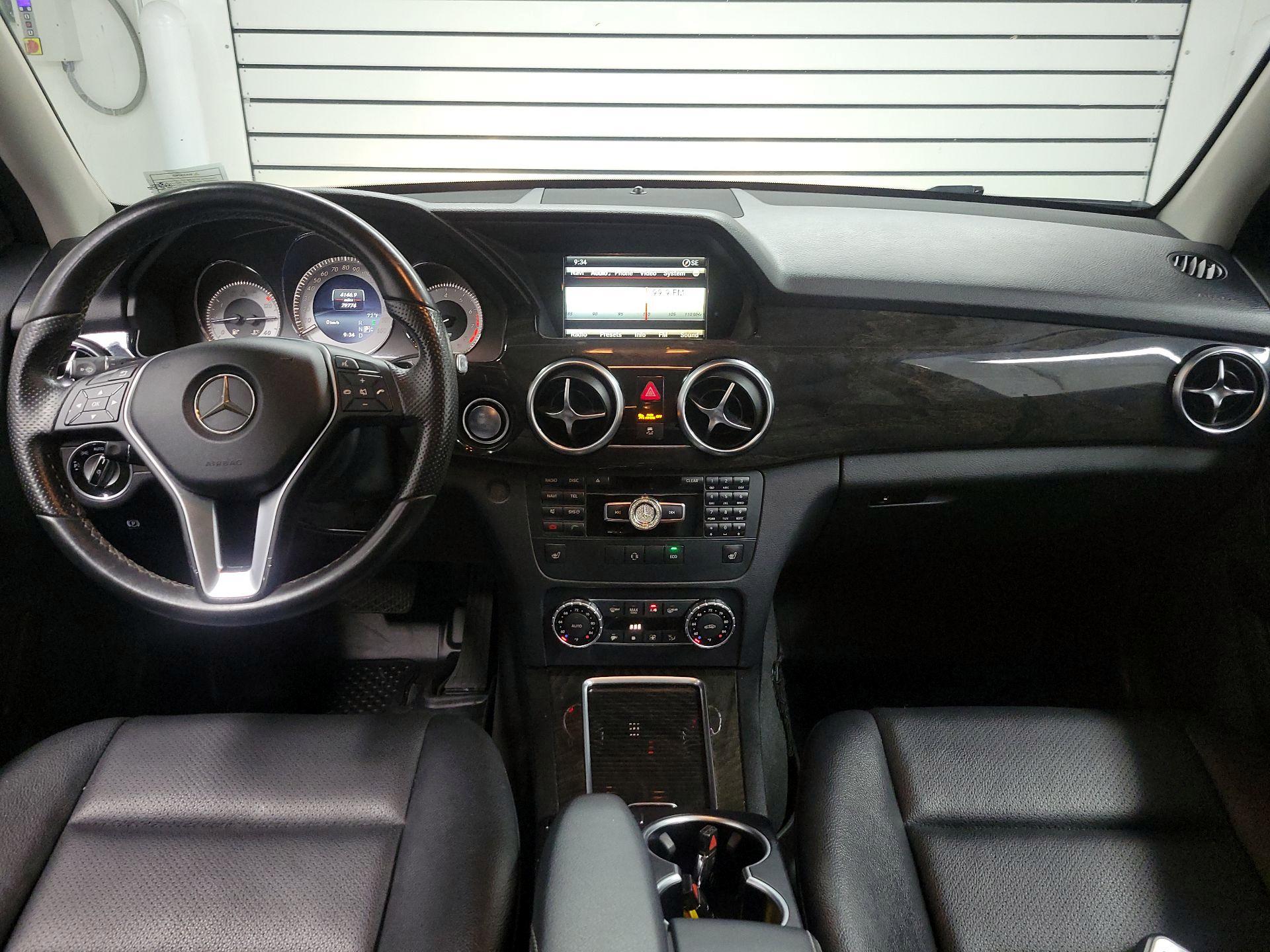 Thumbnail: 2015 Mercedes-Benz GLK - 9