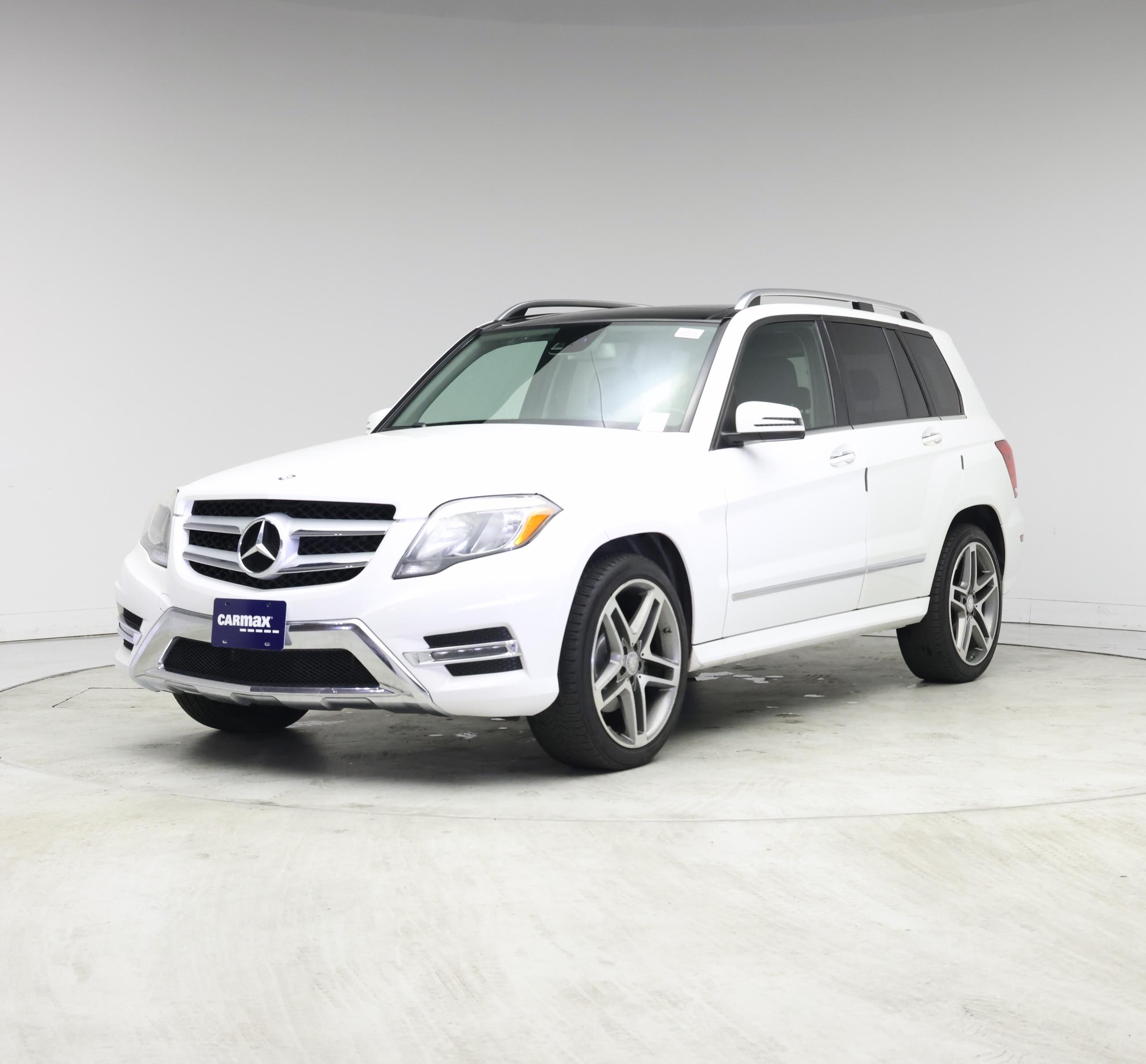 Thumbnail: 2015 Mercedes-Benz GLK - 4