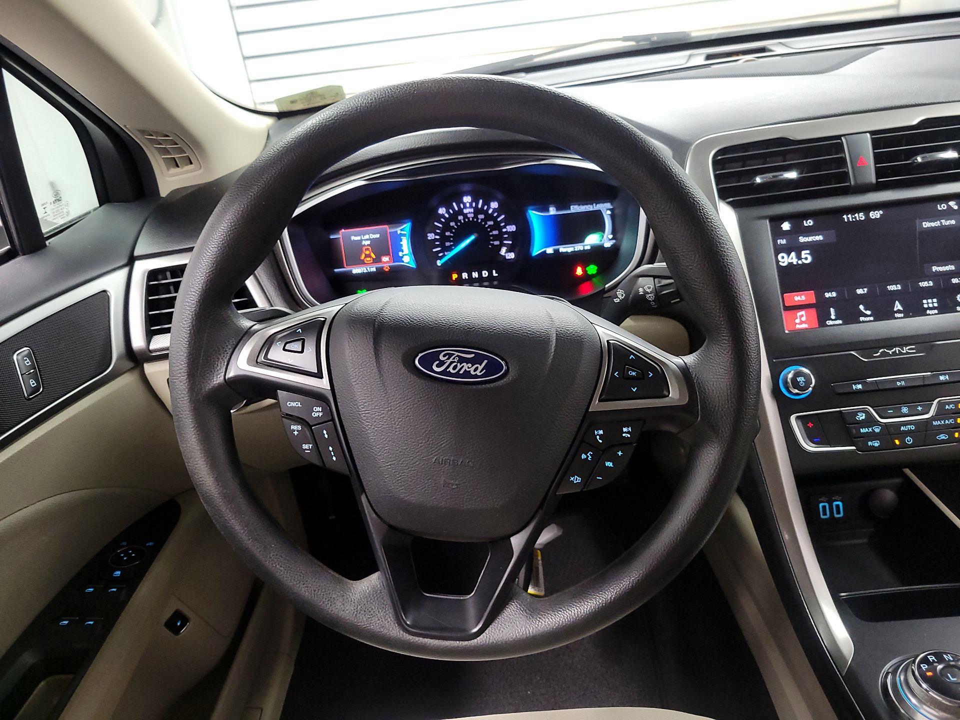 Thumbnail: 2019 Ford Fusion - 10
