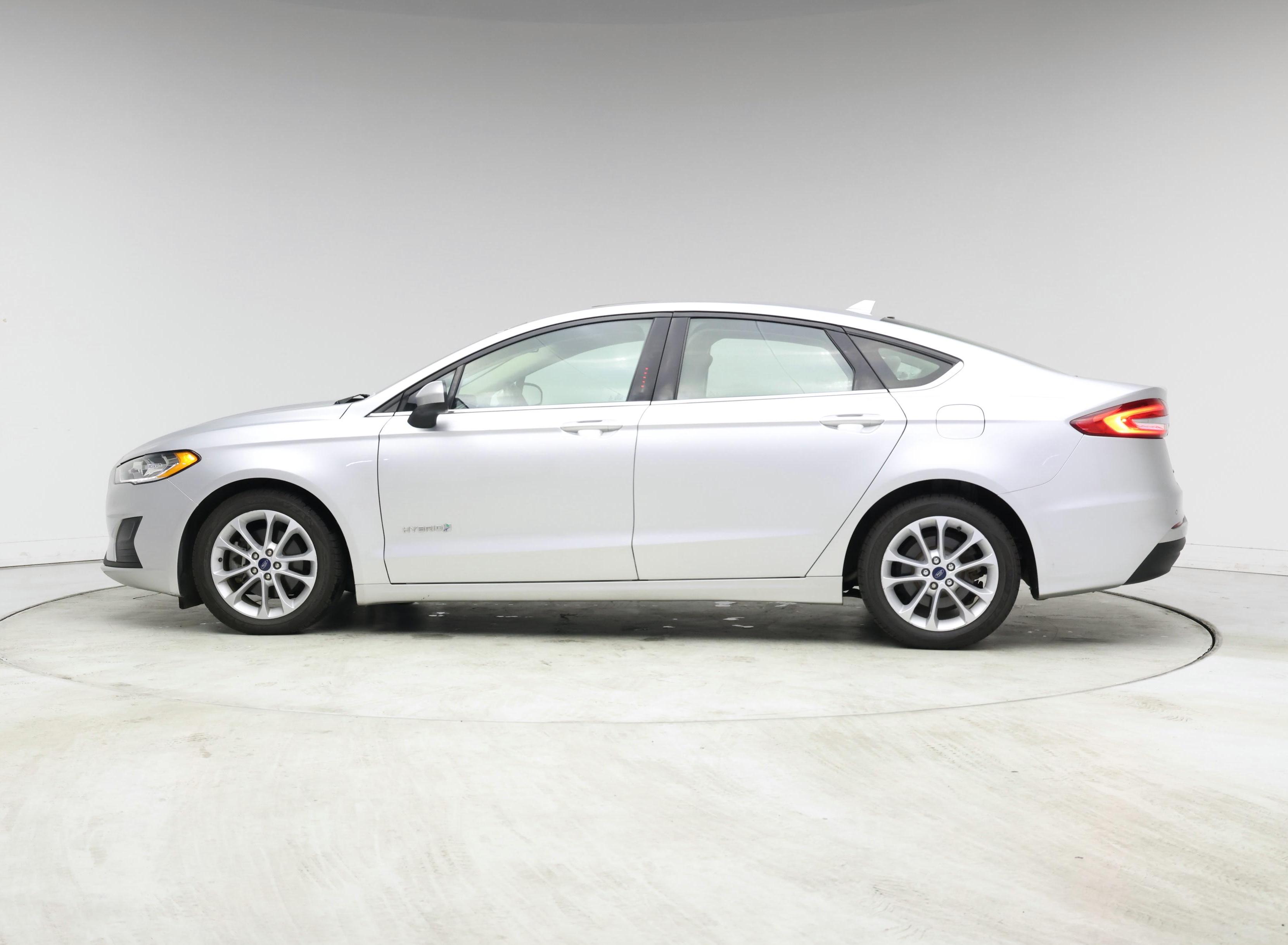 Thumbnail: 2019 Ford Fusion - 3