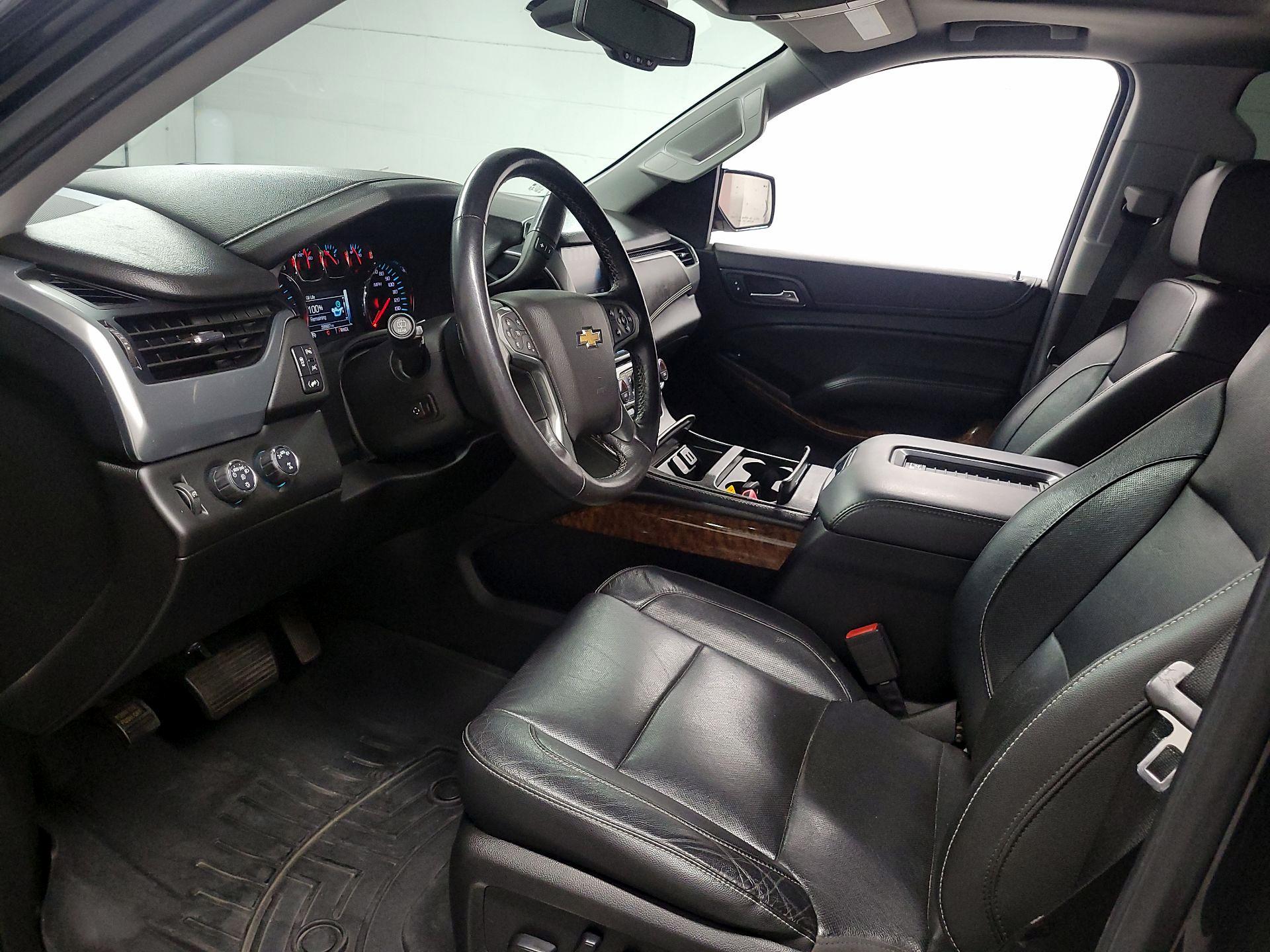 Thumbnail: 2020 Chevrolet Suburban - 11