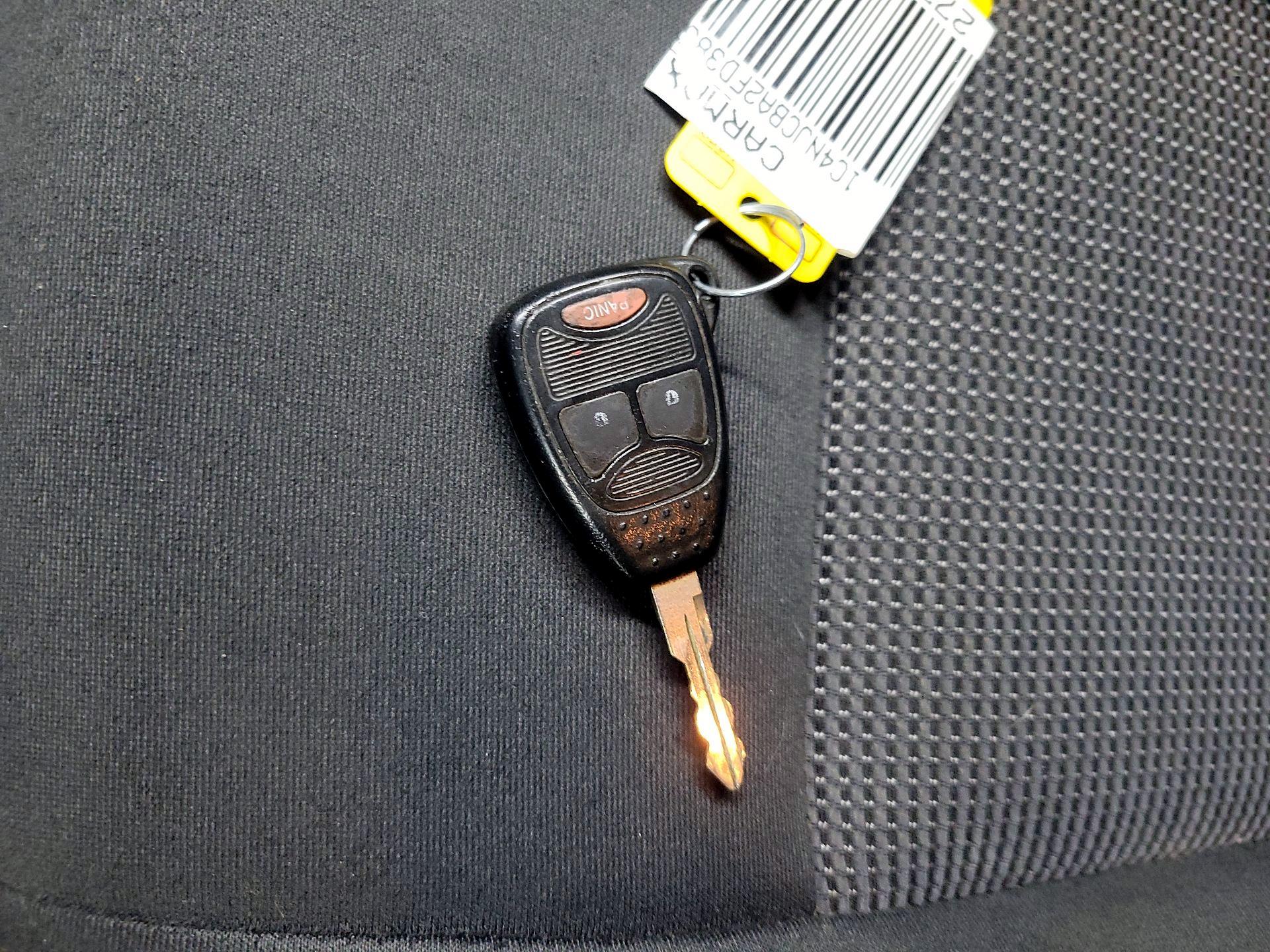 Thumbnail: 2015 Jeep Compass - 19