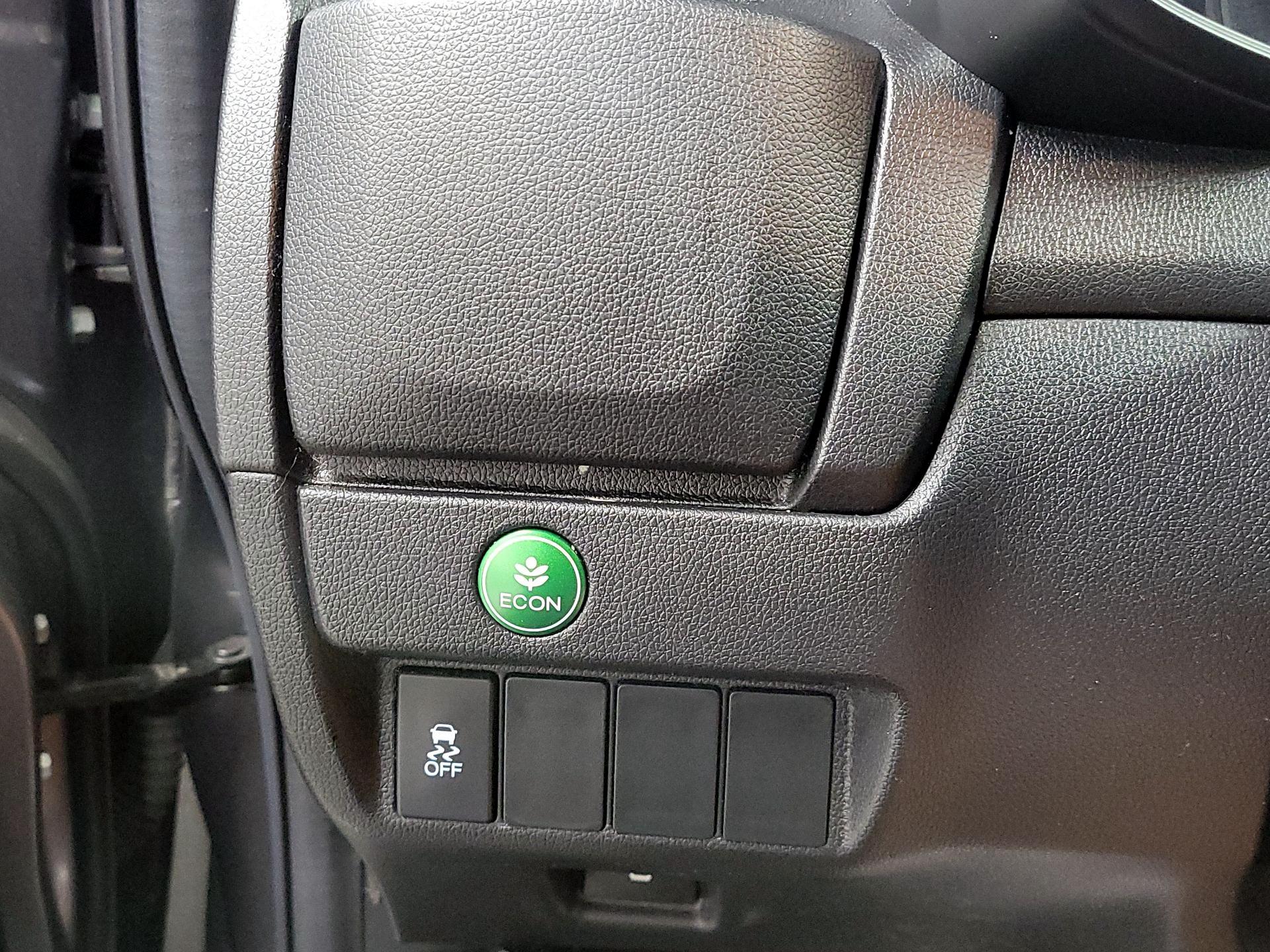 Thumbnail: 2016 Honda Fit - 13