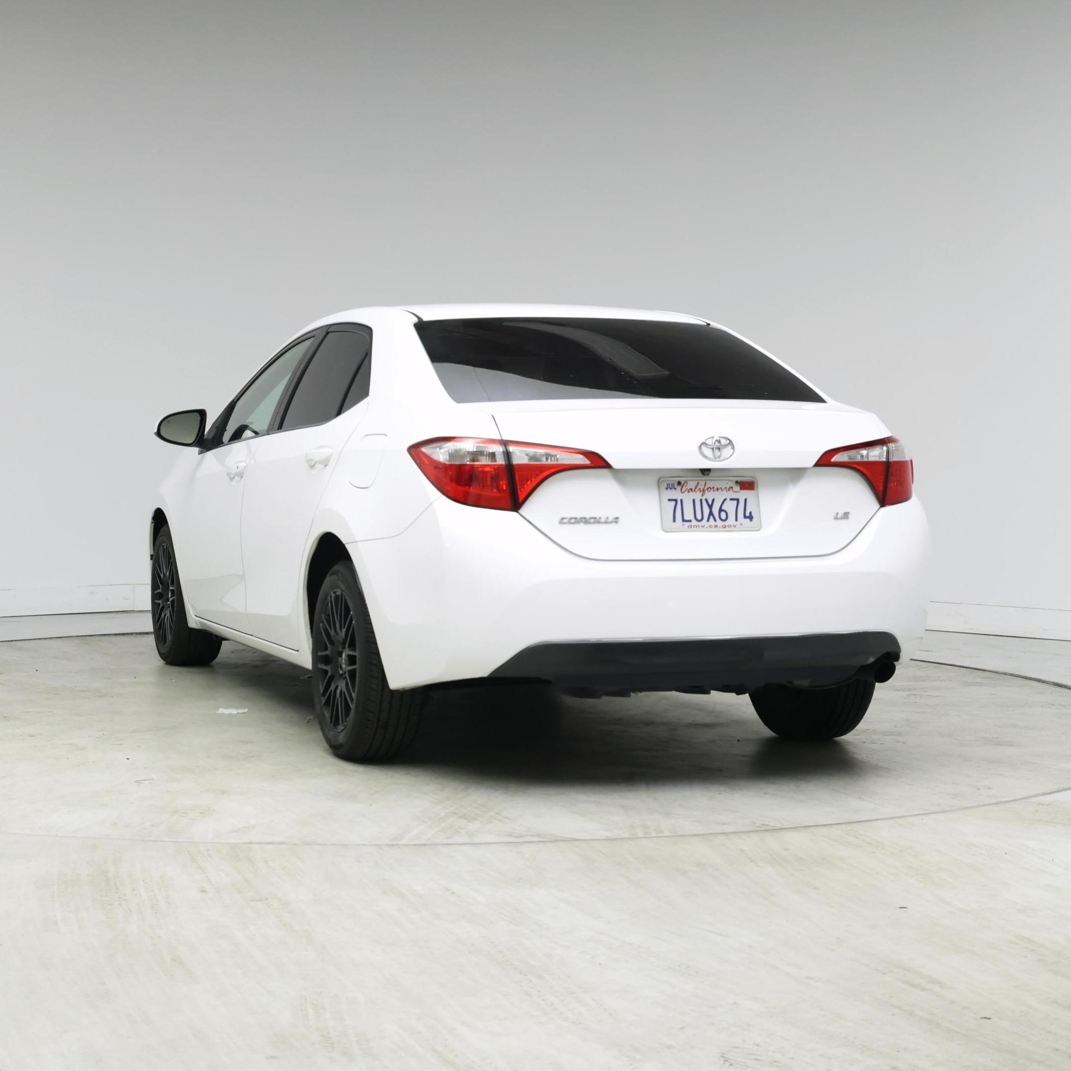 Thumbnail: 2015 Toyota Corolla - 2