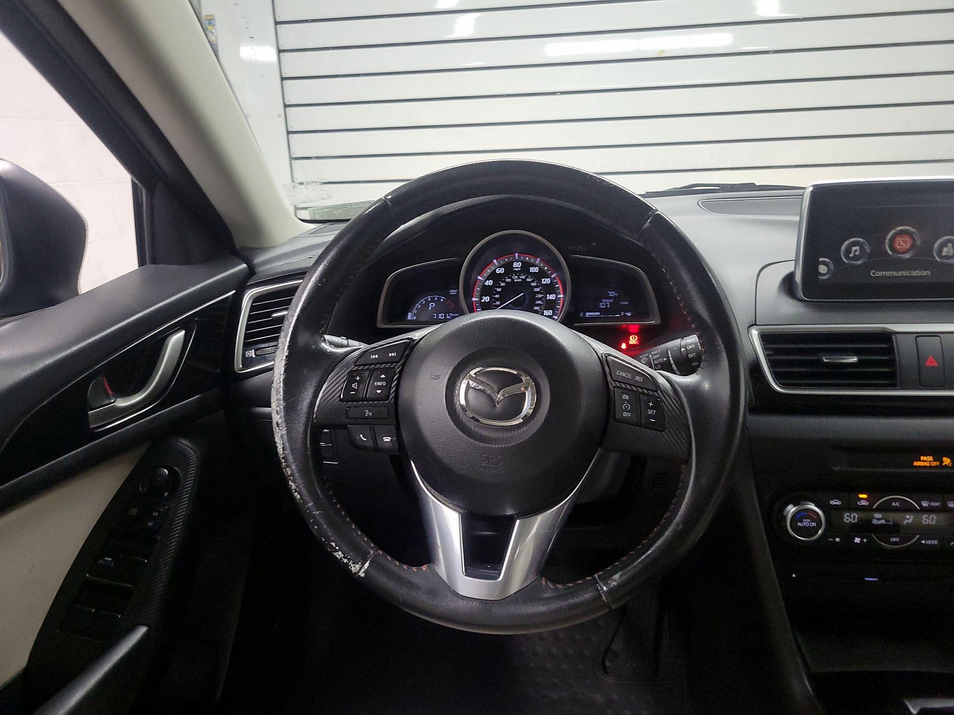Thumbnail: 2016 Mazda Mazda3 - 10