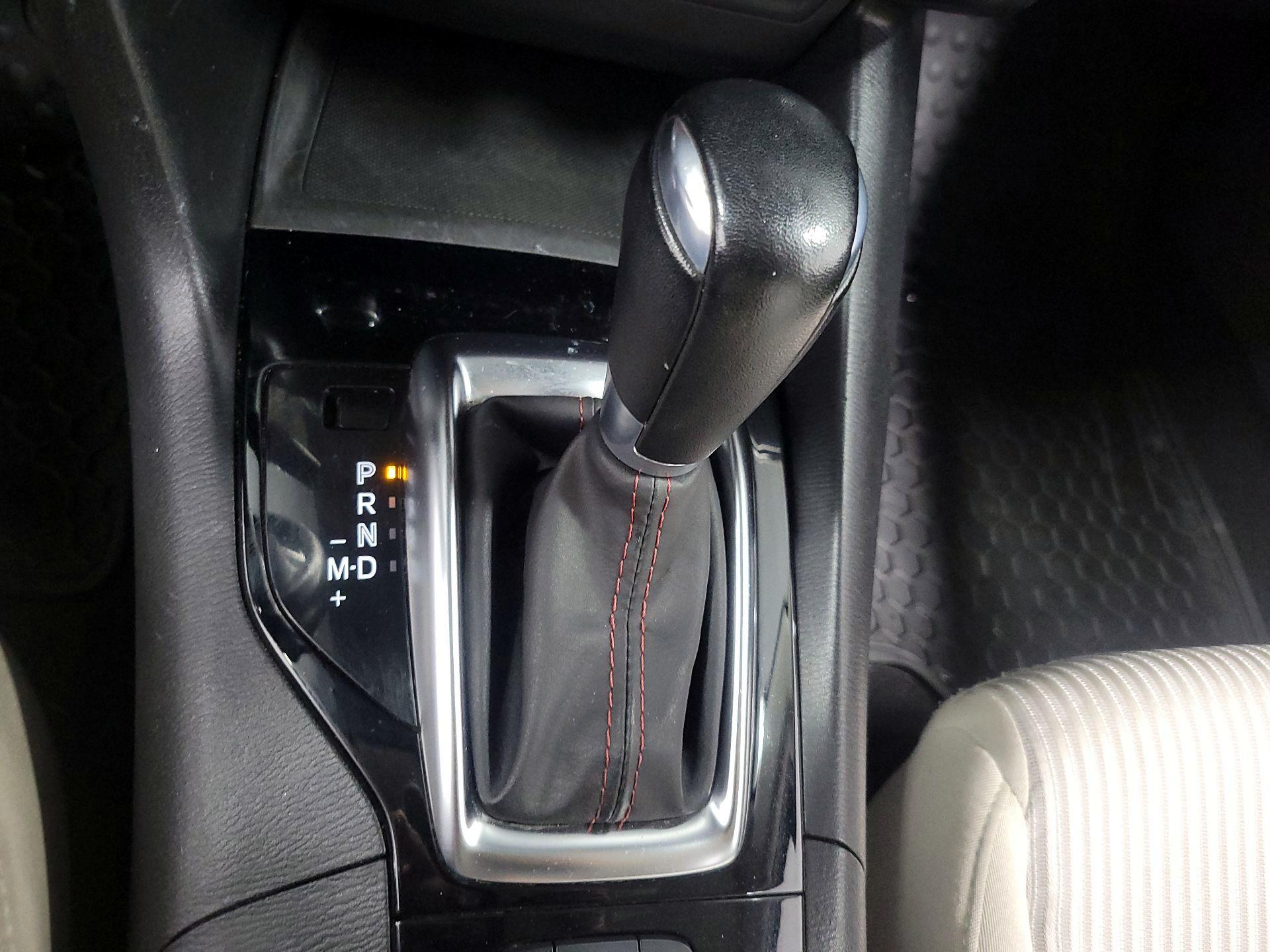 Thumbnail: 2016 Mazda Mazda3 - 16