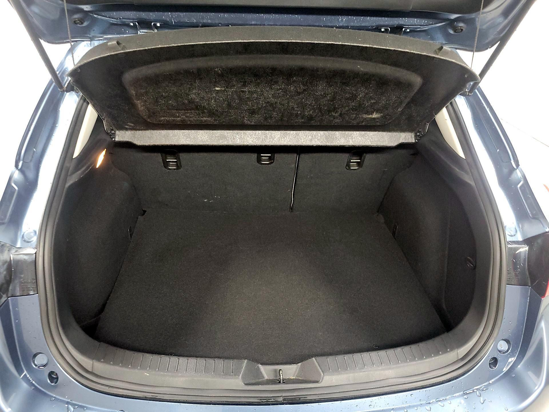 Thumbnail: 2016 Mazda Mazda3 - 18